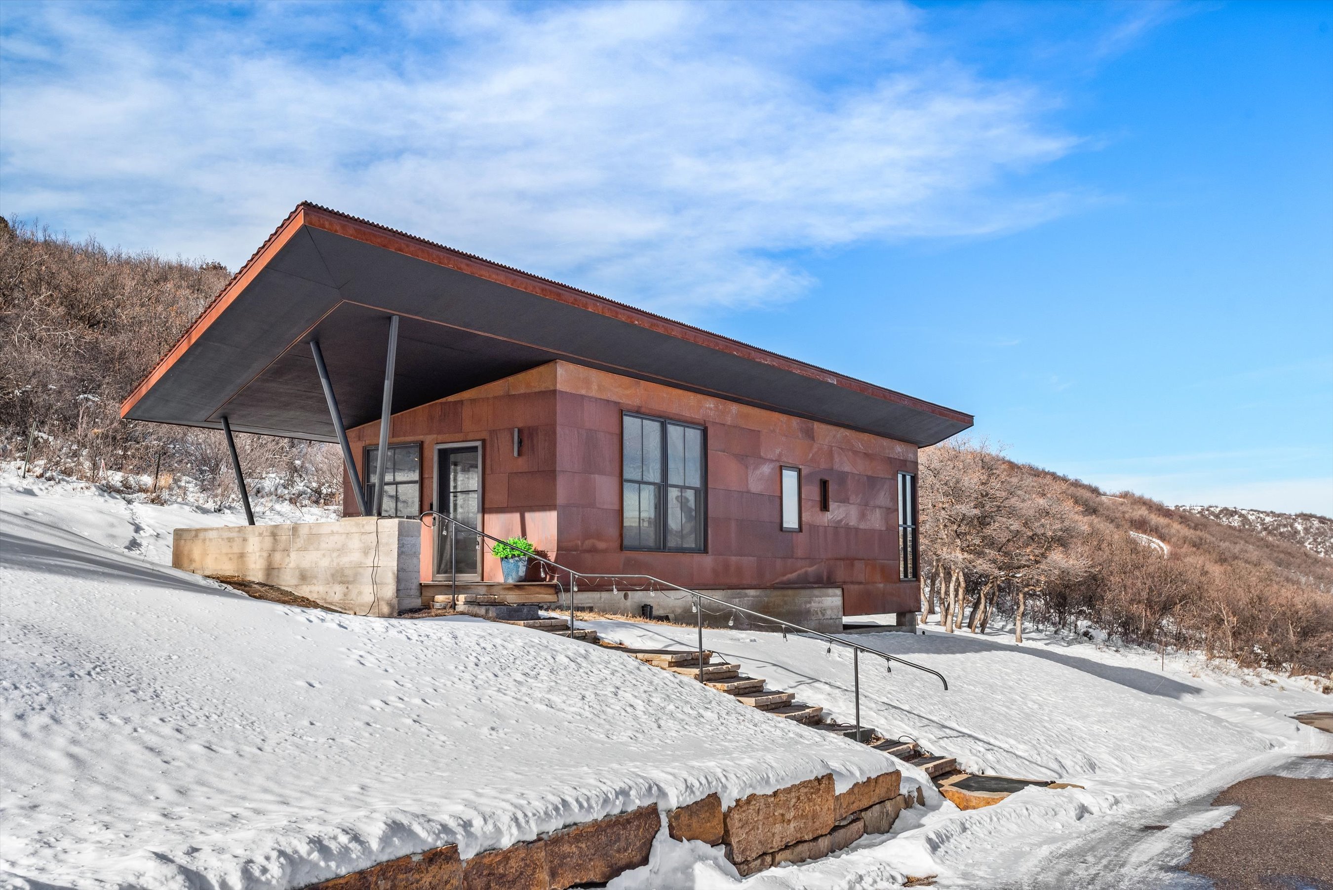 2700 Juniper Hill Road 