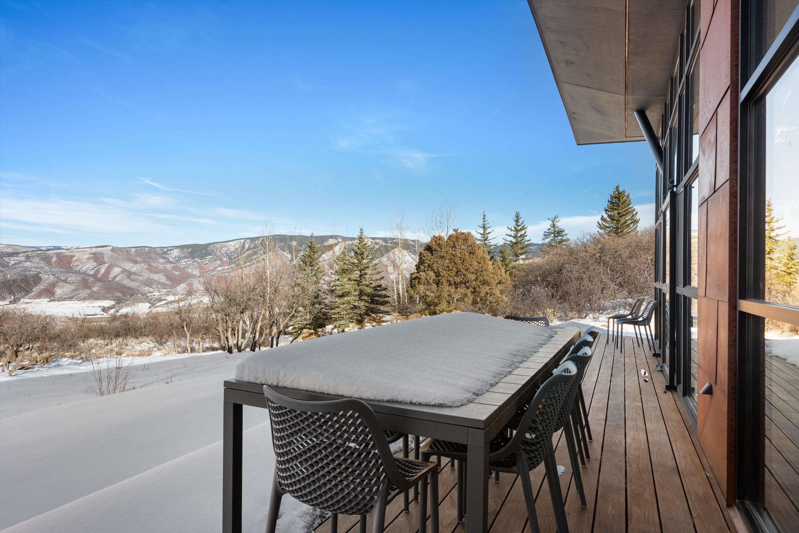 2700 Juniper Hill Road 