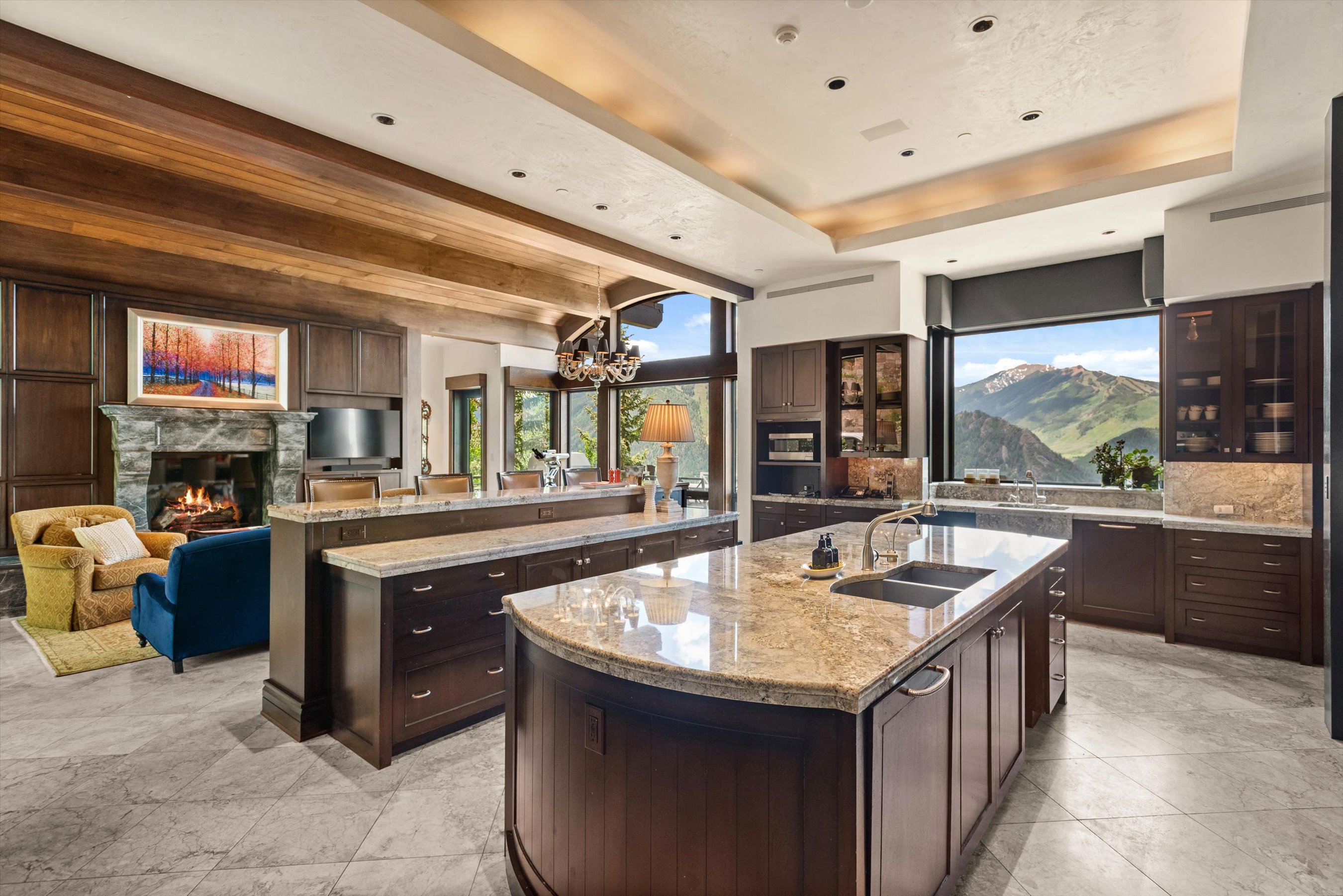 155 & 200 Sabin Drive 