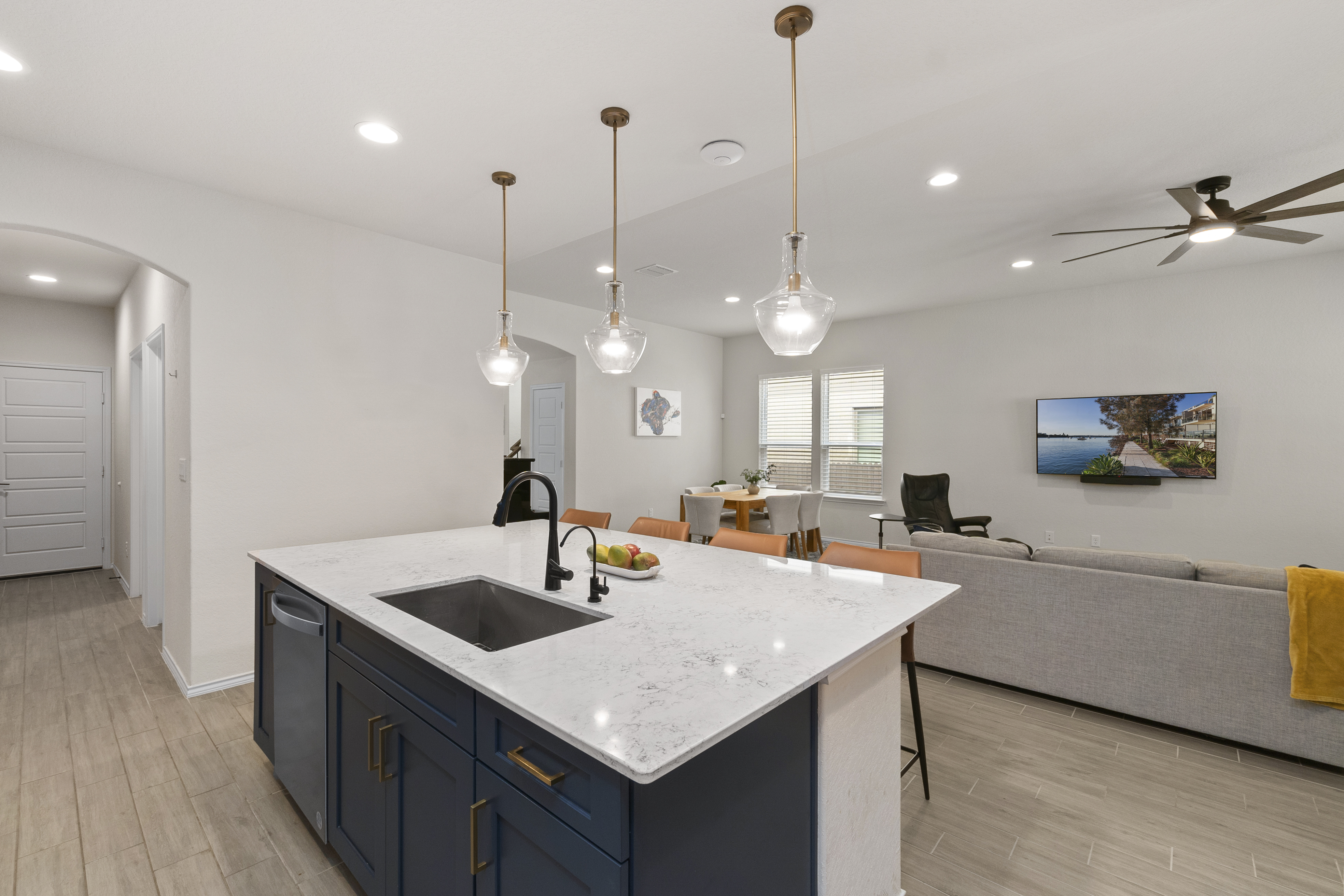 1711 Dalhart 