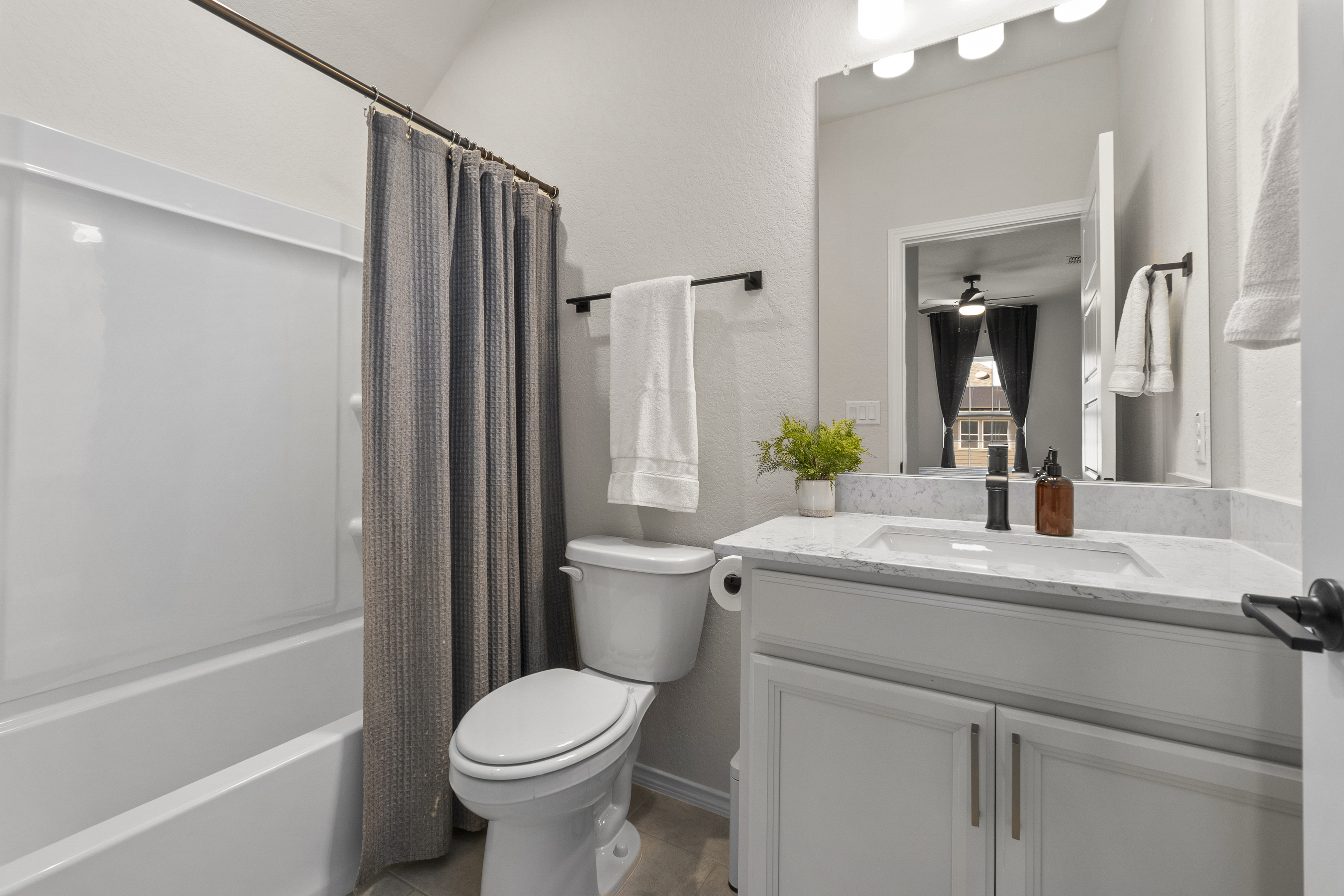 1711 Dalhart 