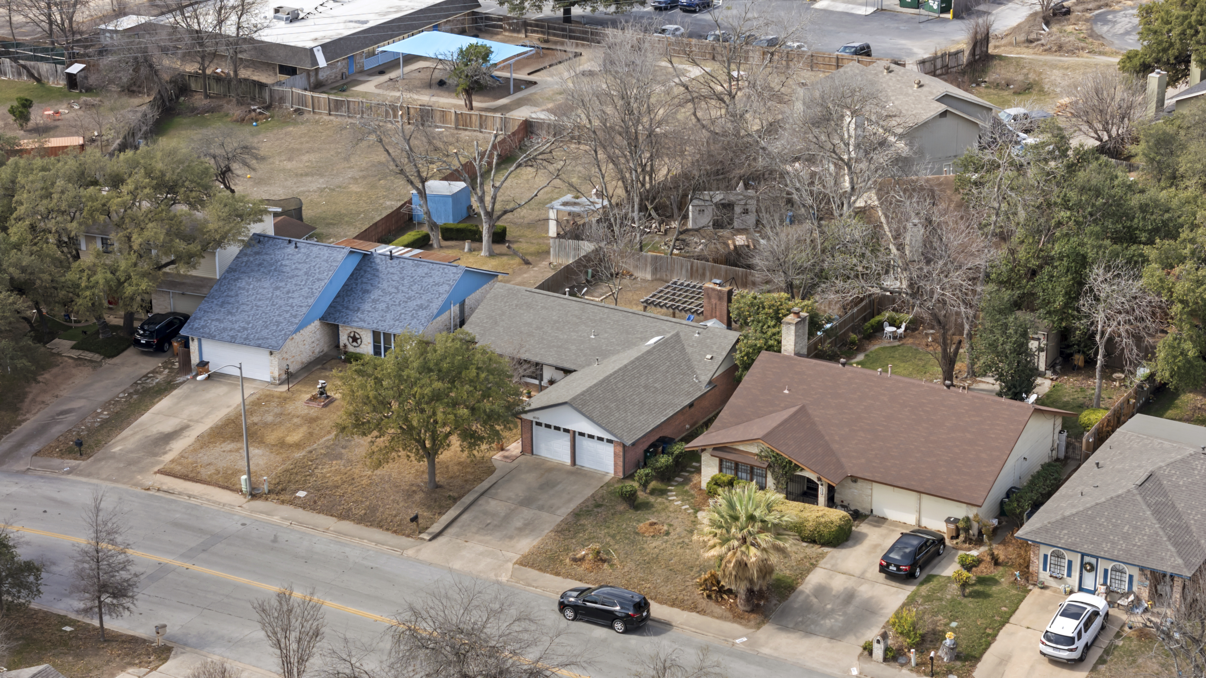 6510 Sunstrip Drive 