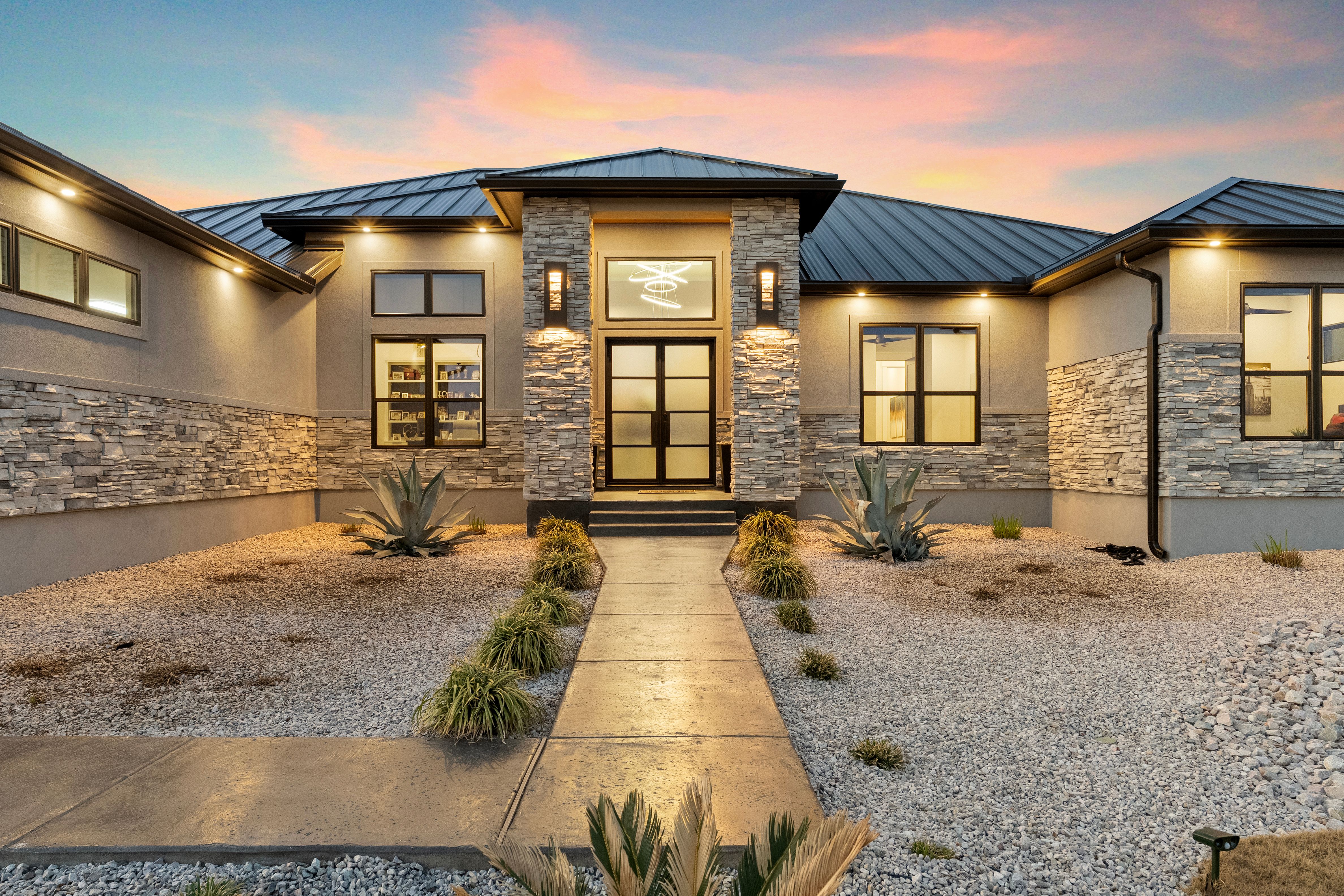 1709 Paradise Parkway 