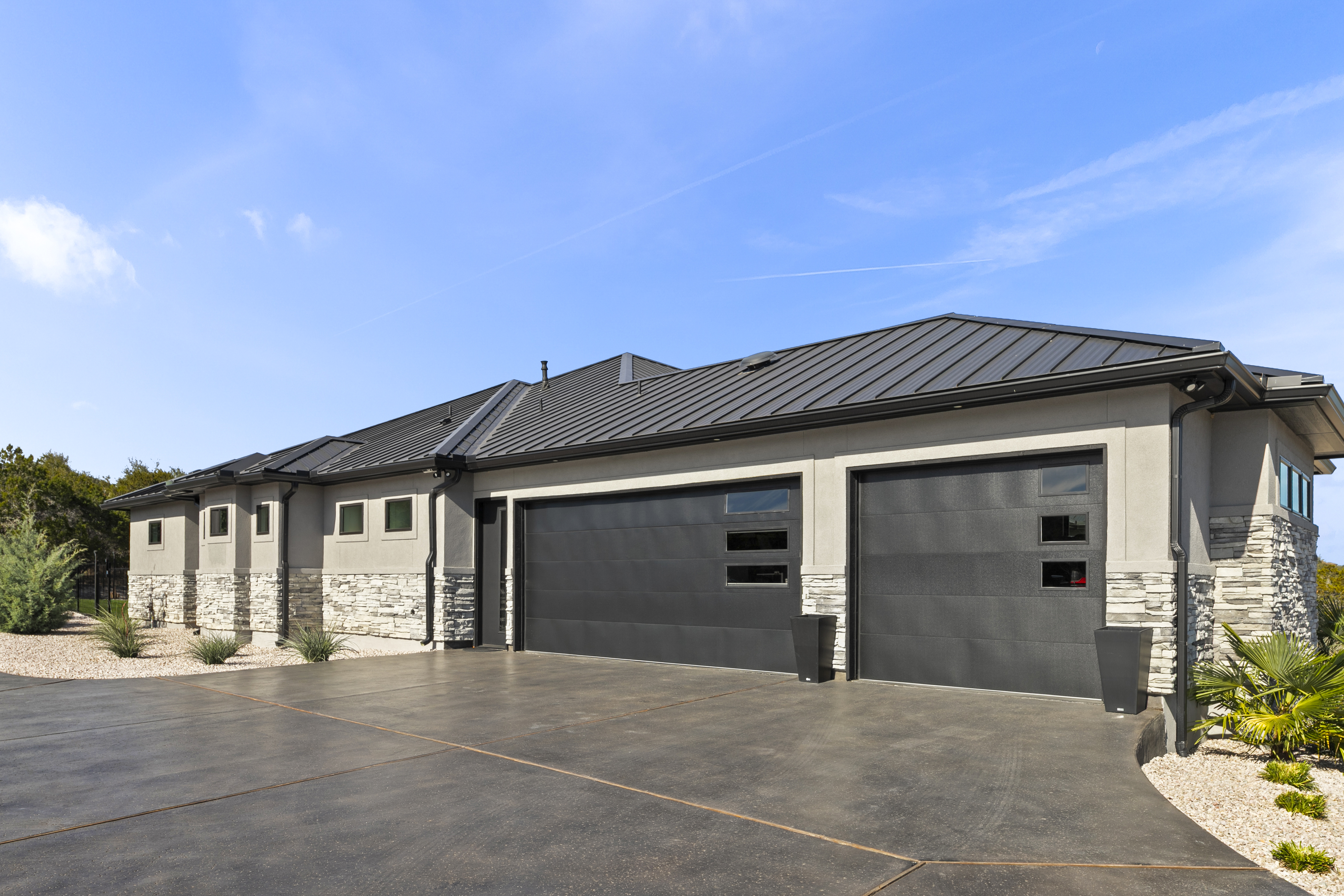 1709 Paradise Parkway 
