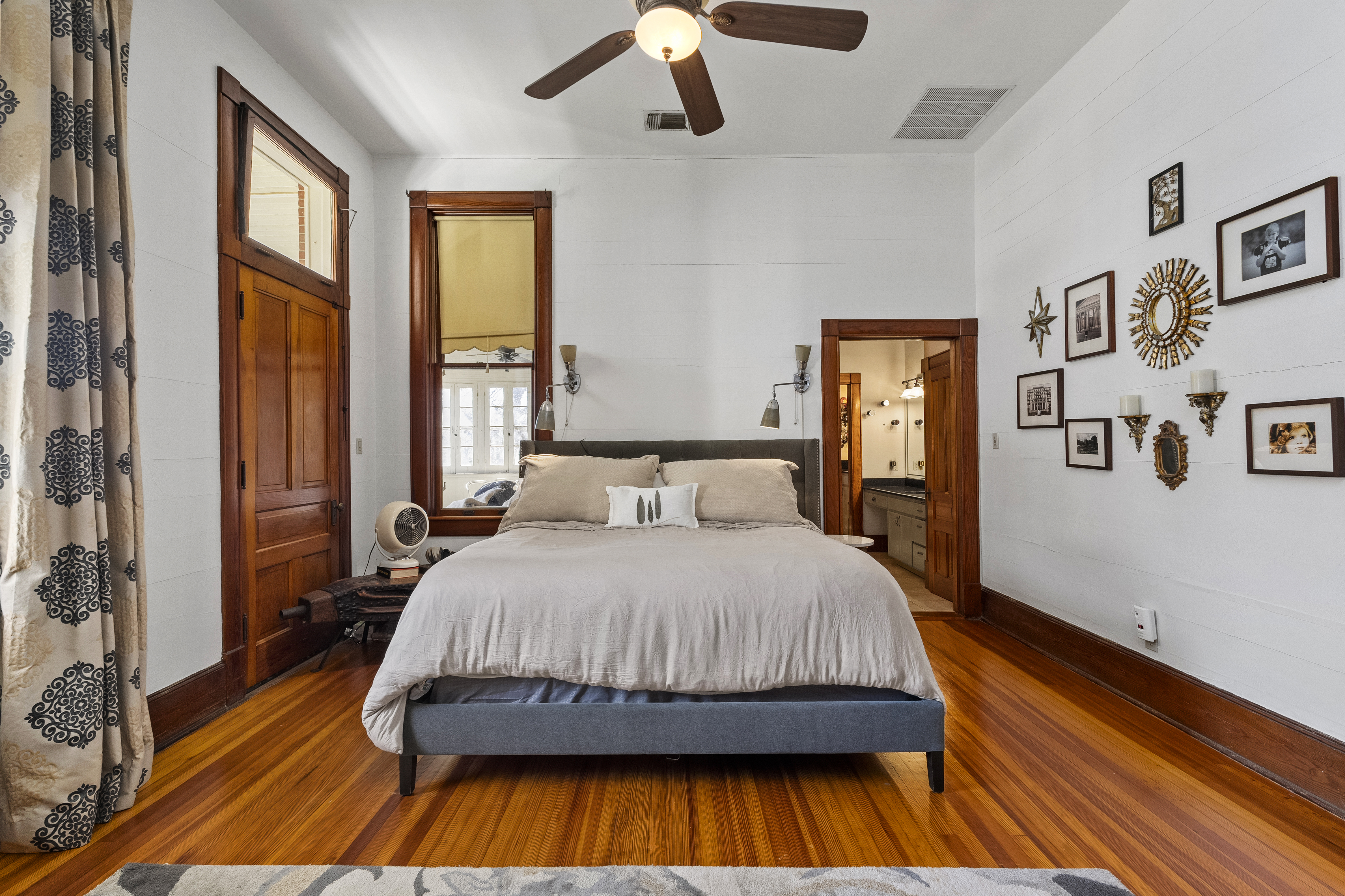 372 Magazine Avenue 