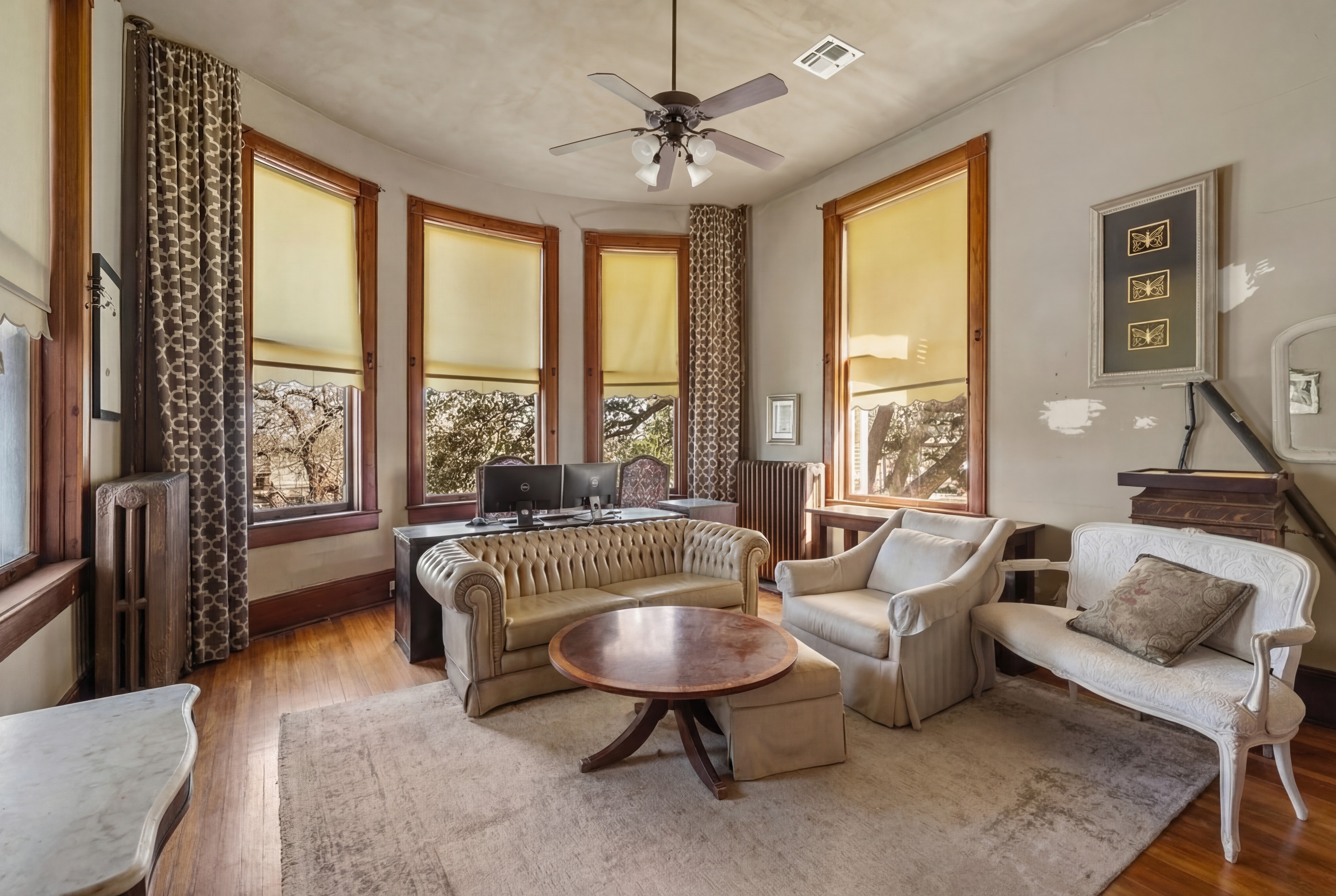 372 Magazine Avenue 