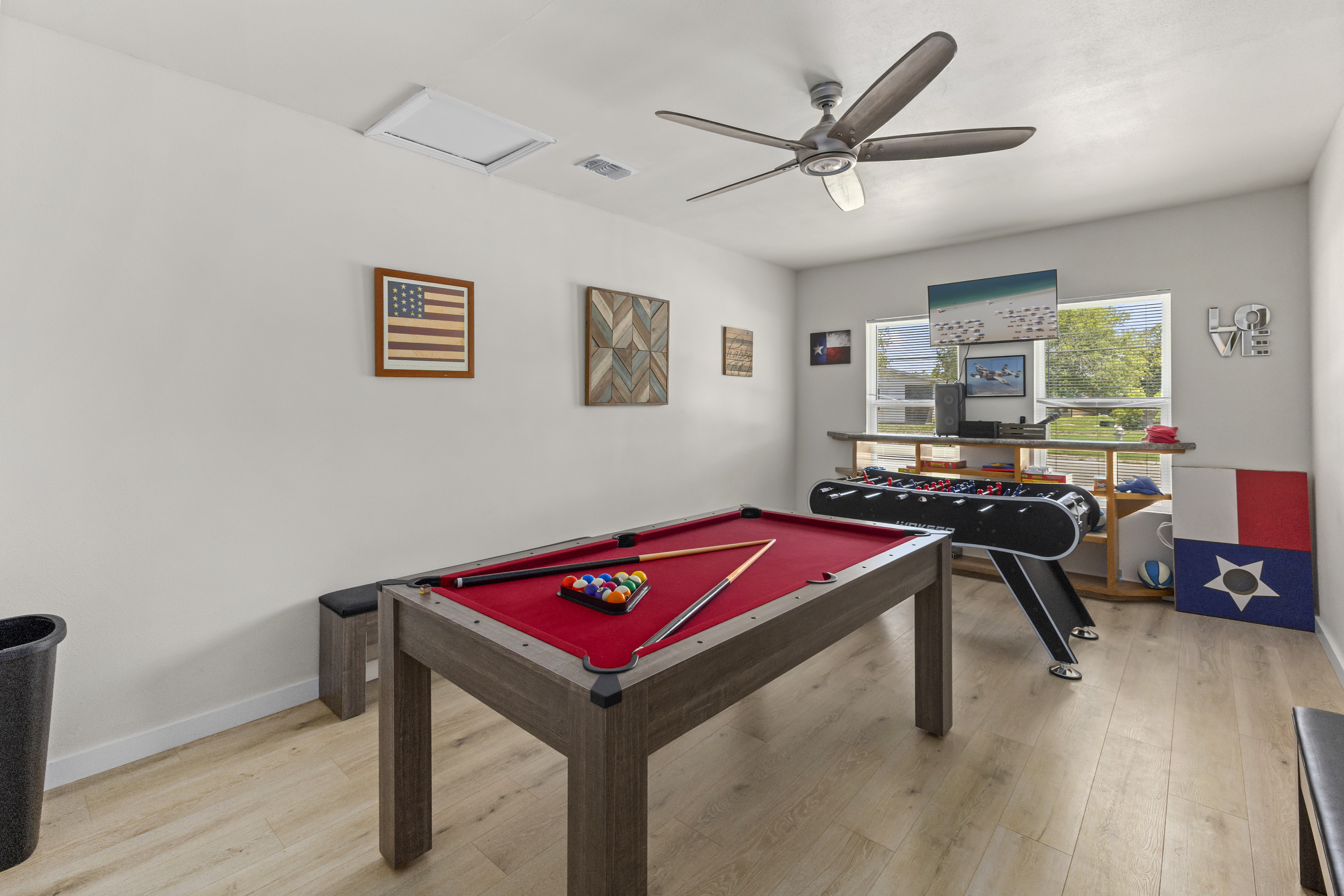 503 Pickwell Drive 