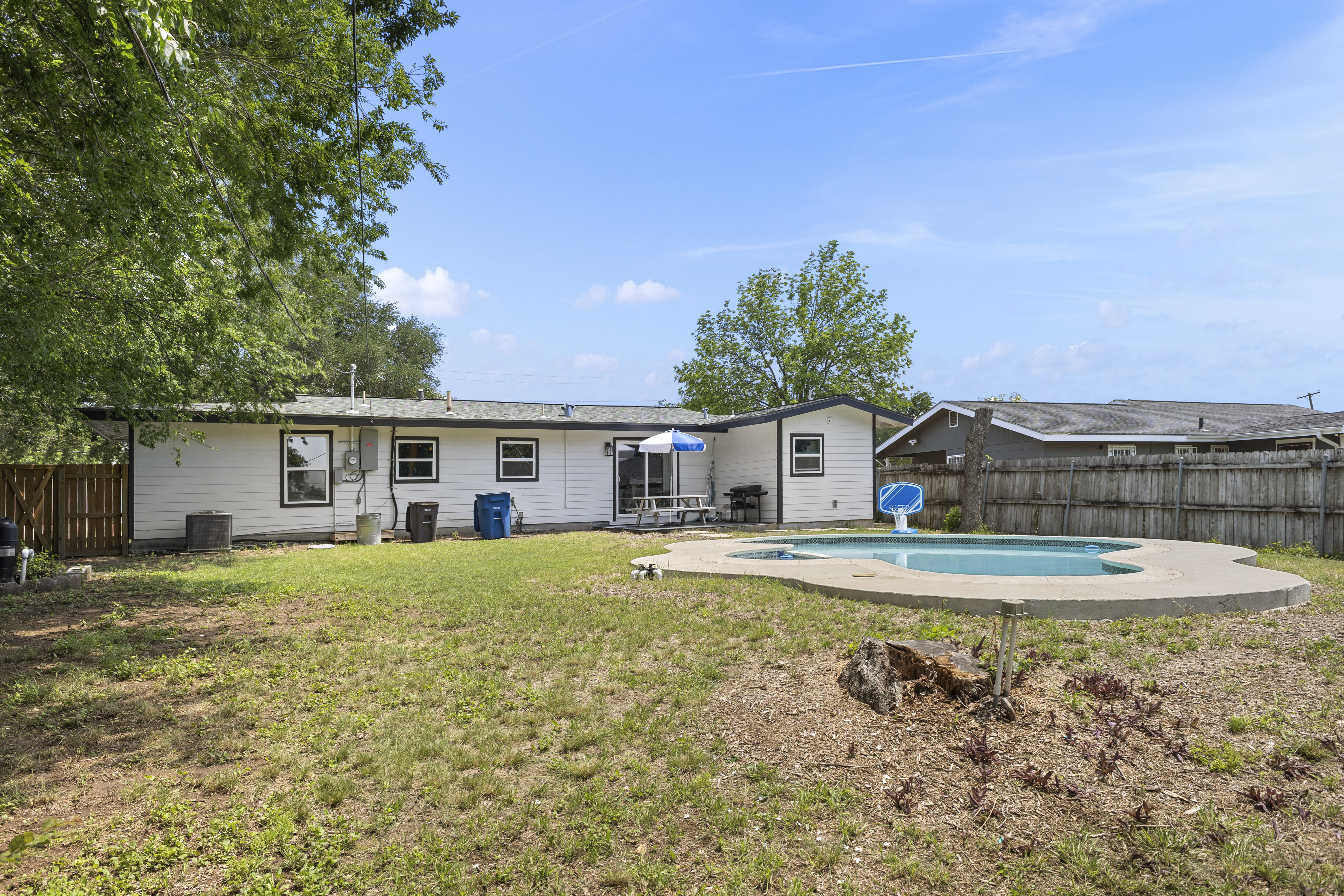 503 Pickwell Drive 