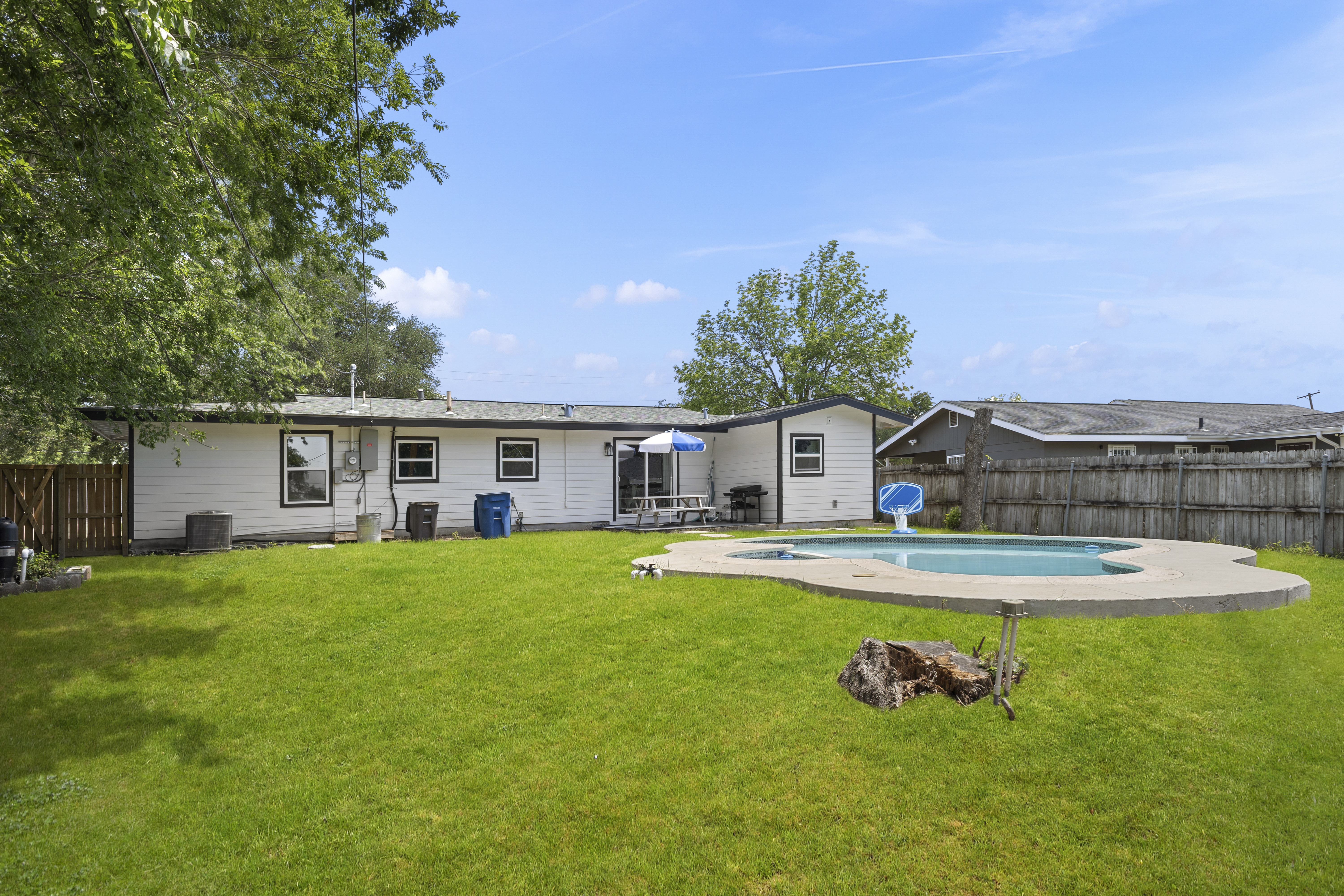 503 Pickwell Drive 