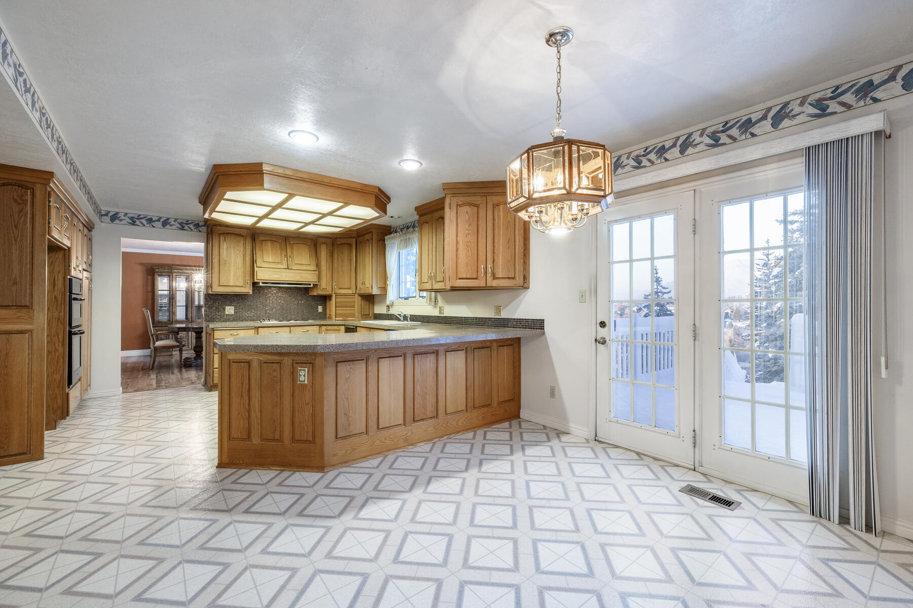 6 E Pepperwood Drive 