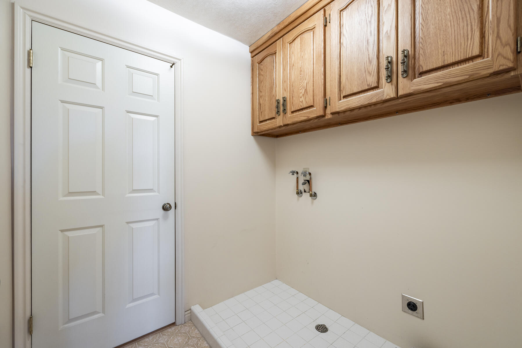 6 E Pepperwood Drive 