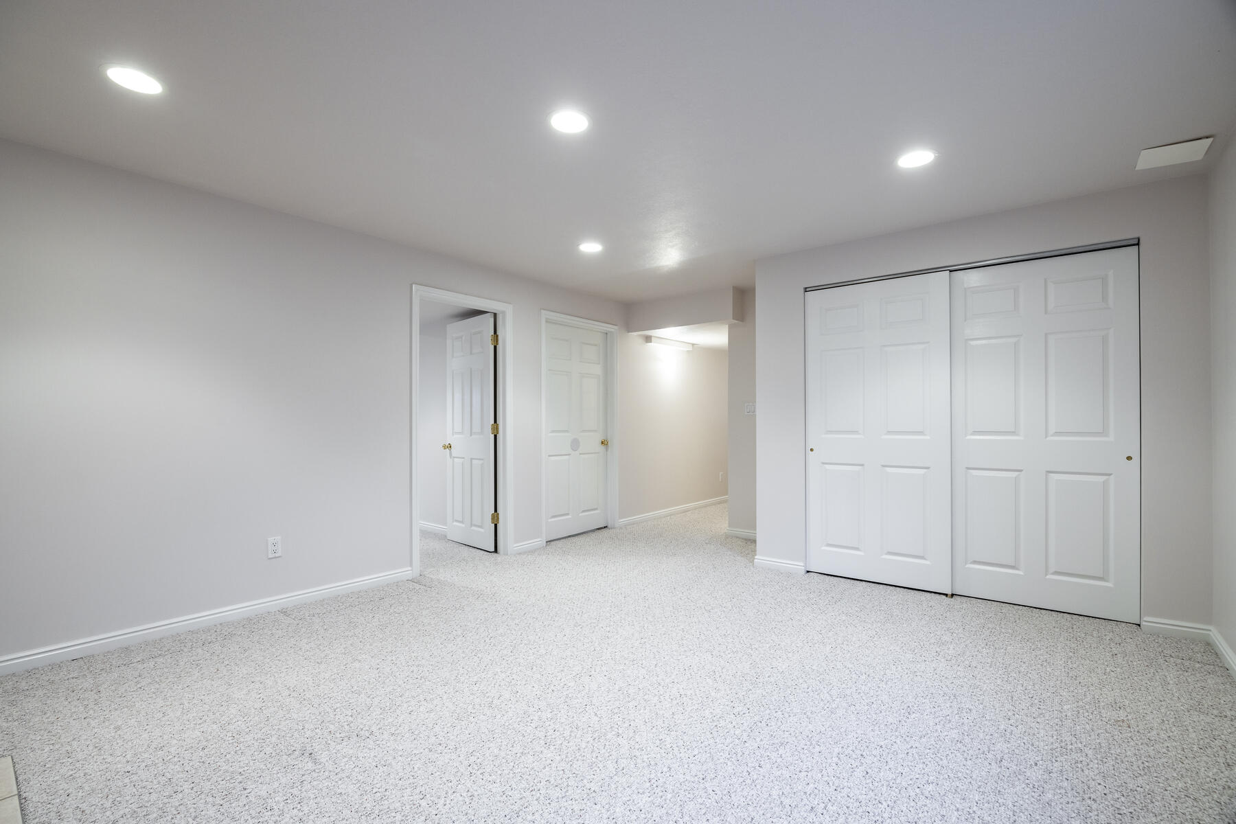 6 E Pepperwood Drive 