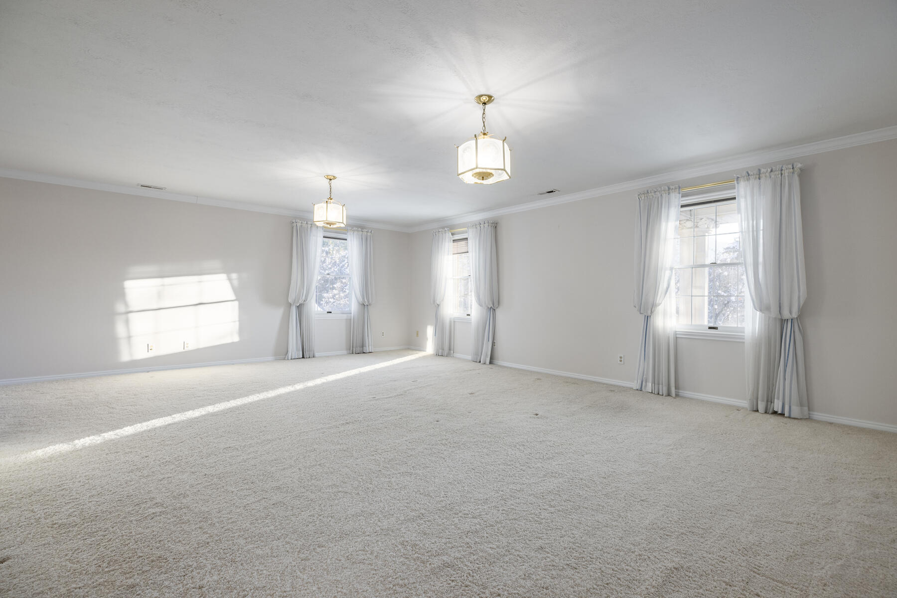 6 E Pepperwood Drive 