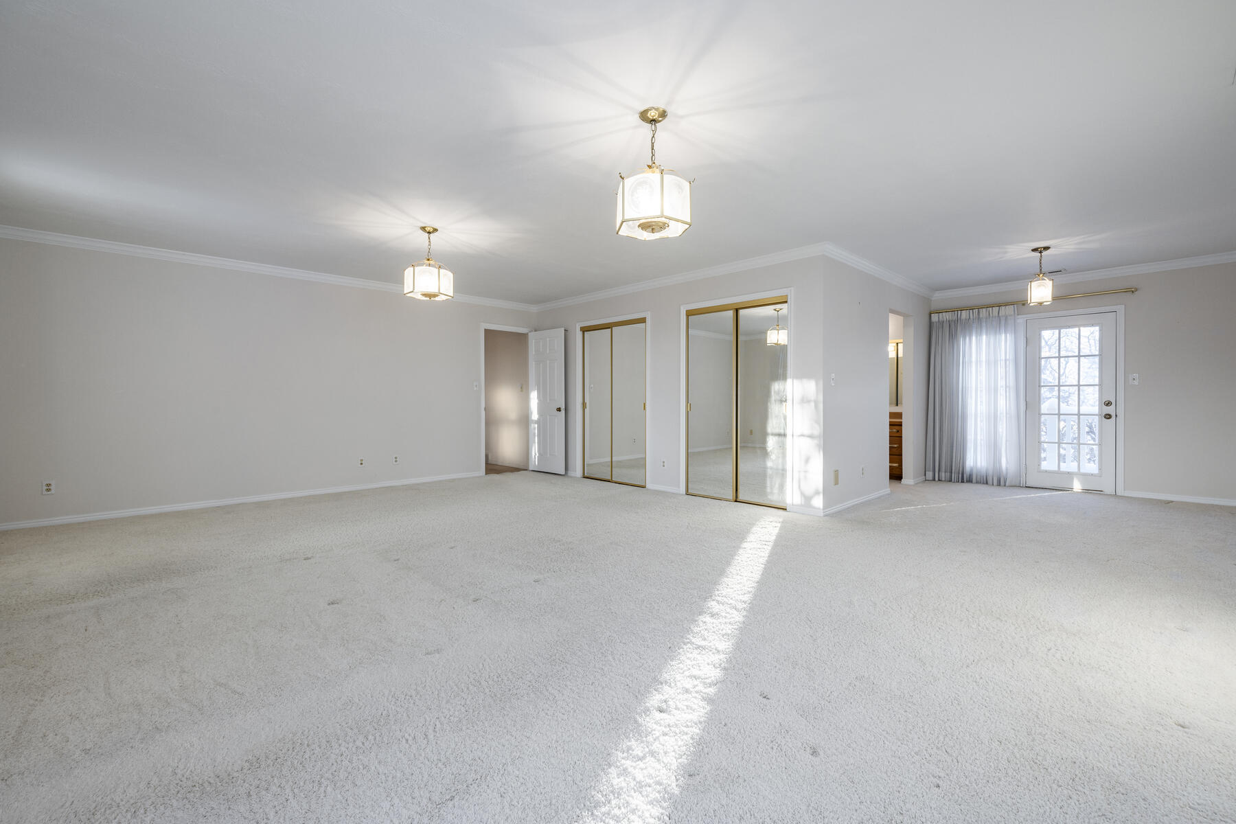 6 E Pepperwood Drive 
