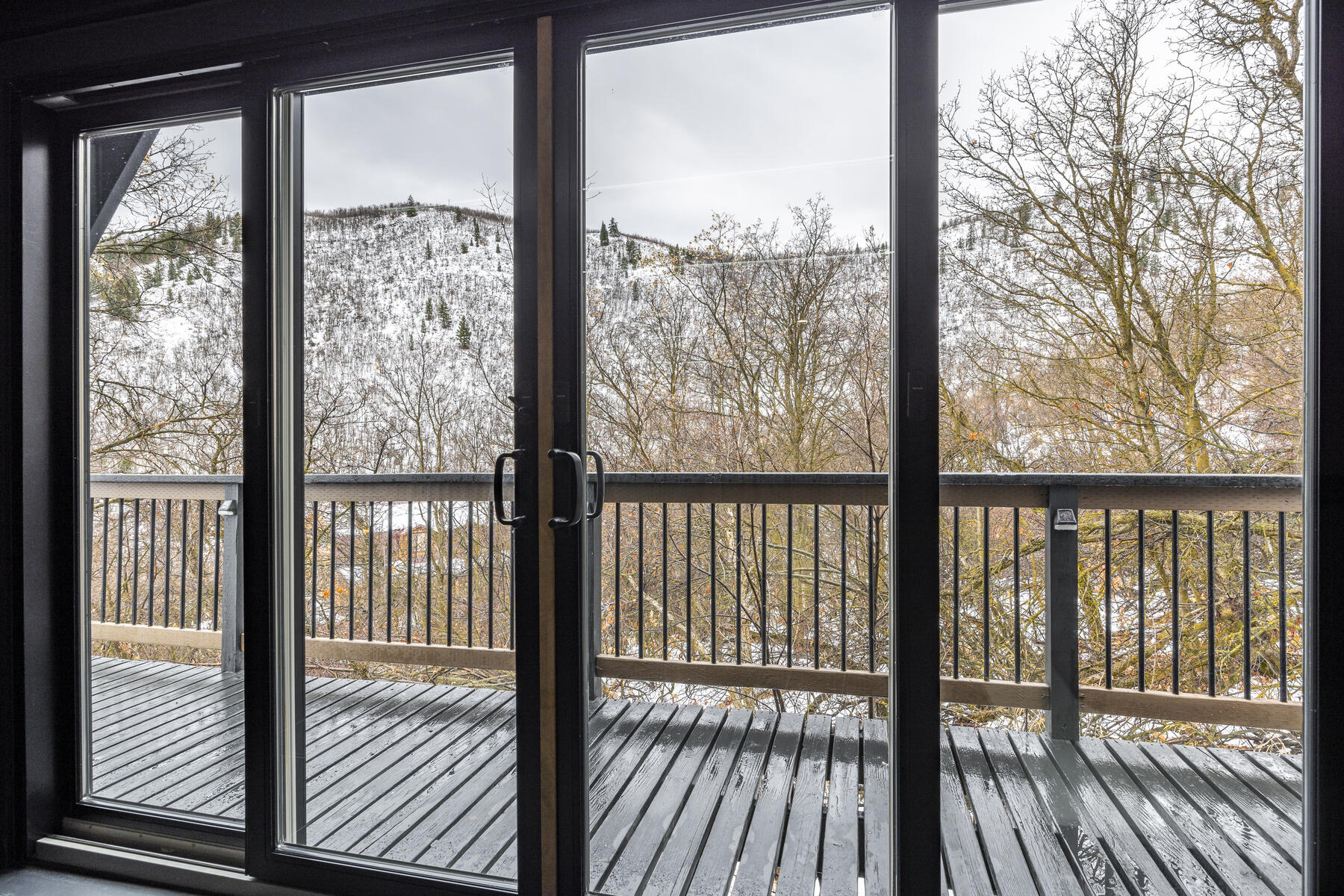 1734 W Upper Canyon Dr 