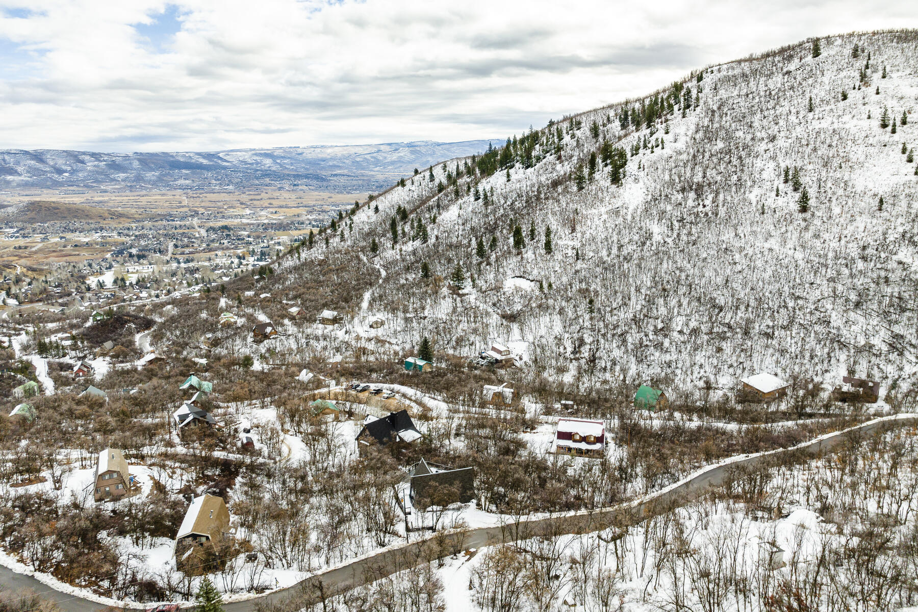 1734 W Upper Canyon Dr 