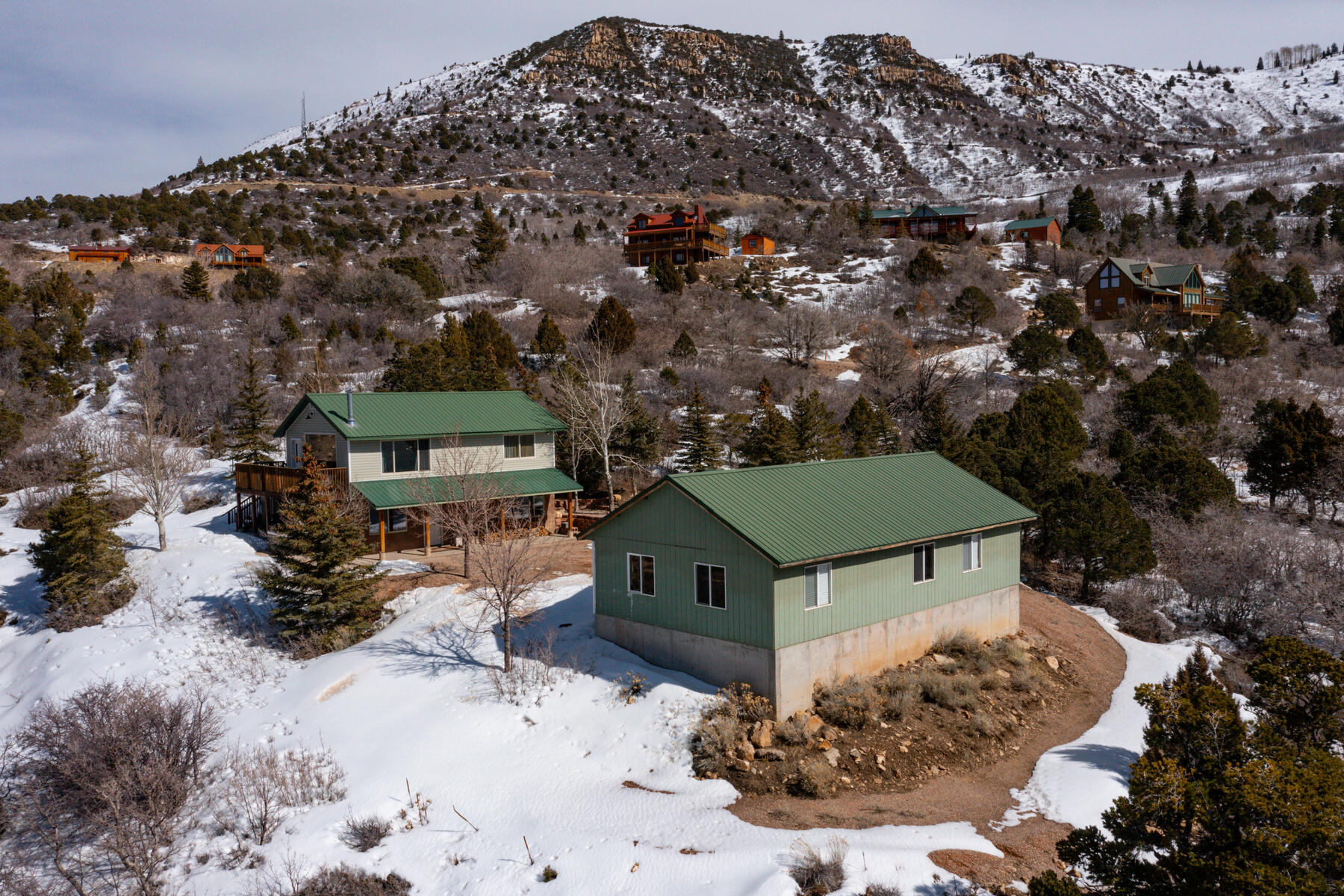 1115 E Cedar Highlands Dr 