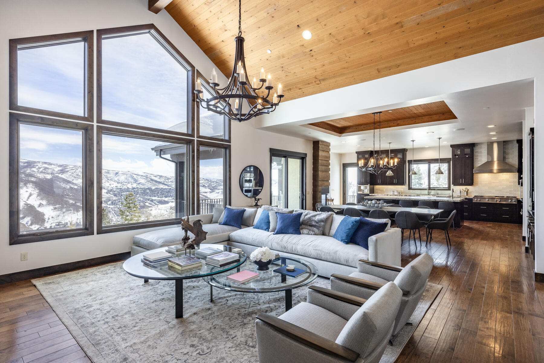 4213 W Moose Hollow Rd