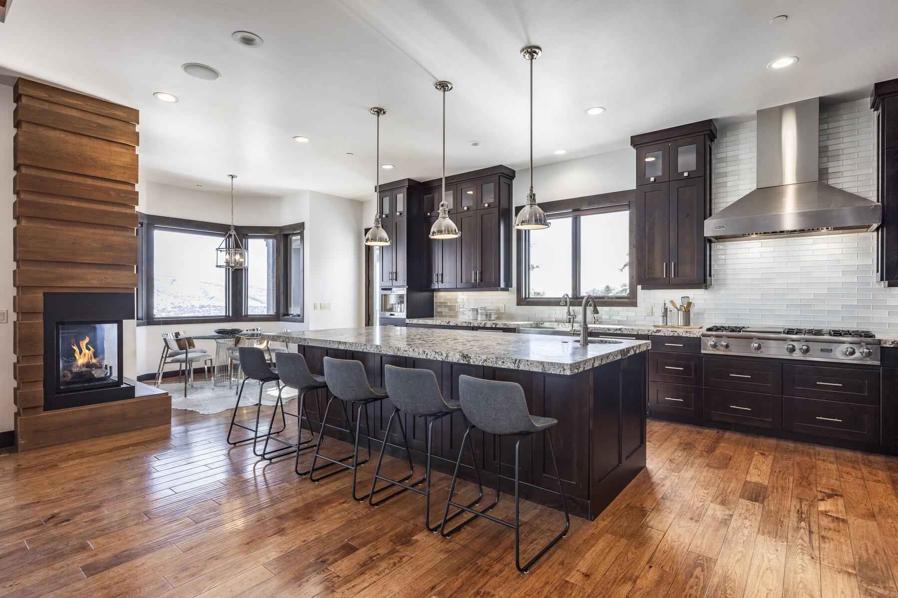 4213 W Moose Hollow Rd