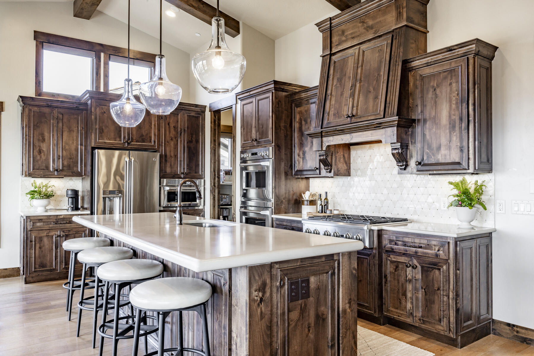 1850 E Kings Peak Cir 