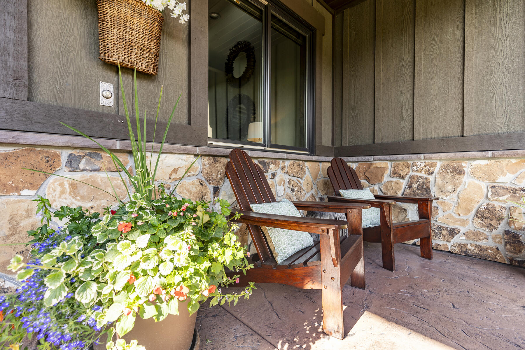 1850 E Kings Peak Cir 