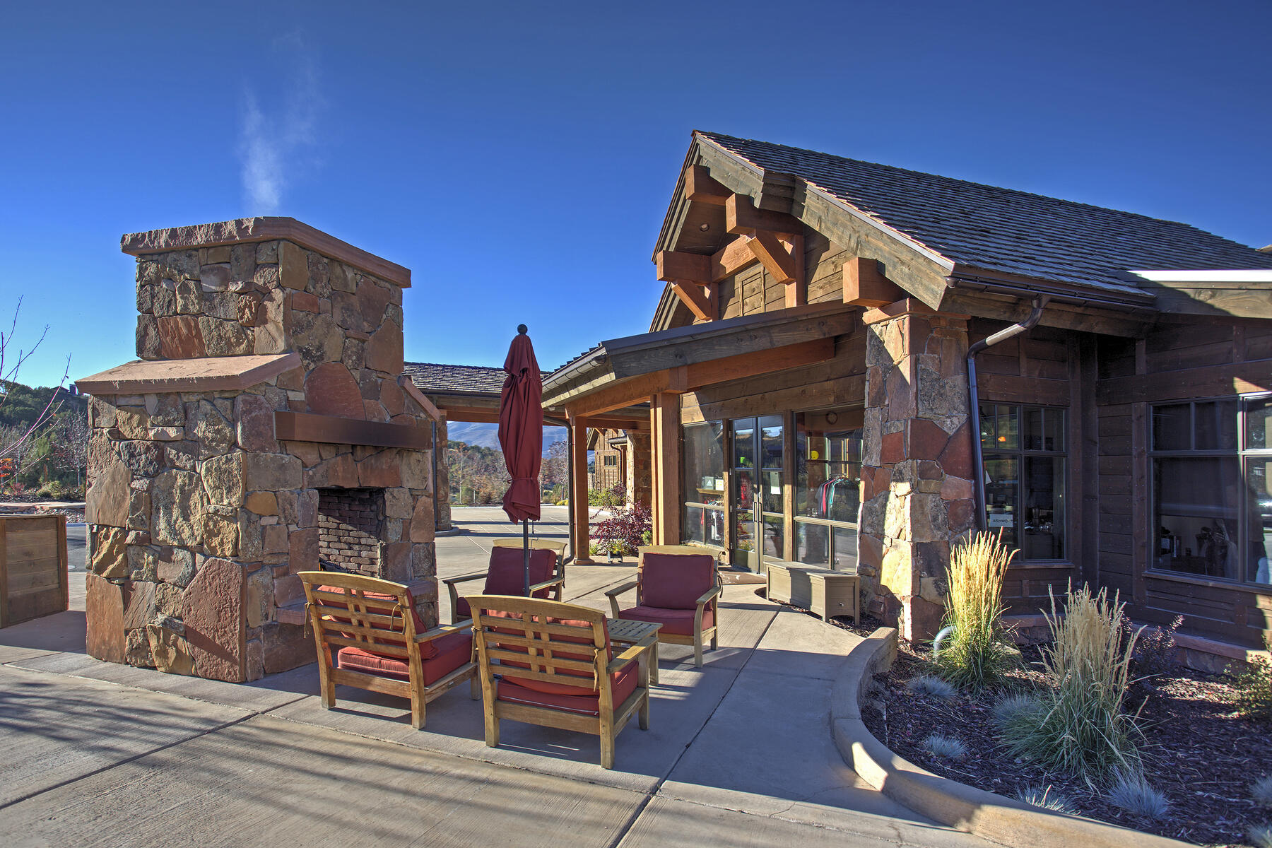 1850 E Kings Peak Cir 