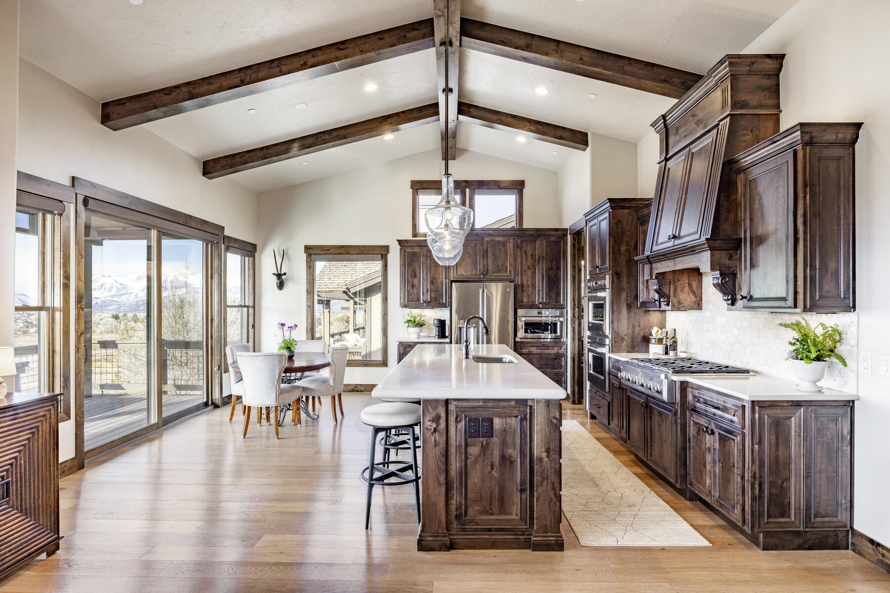 1850 E Kings Peak Cir 