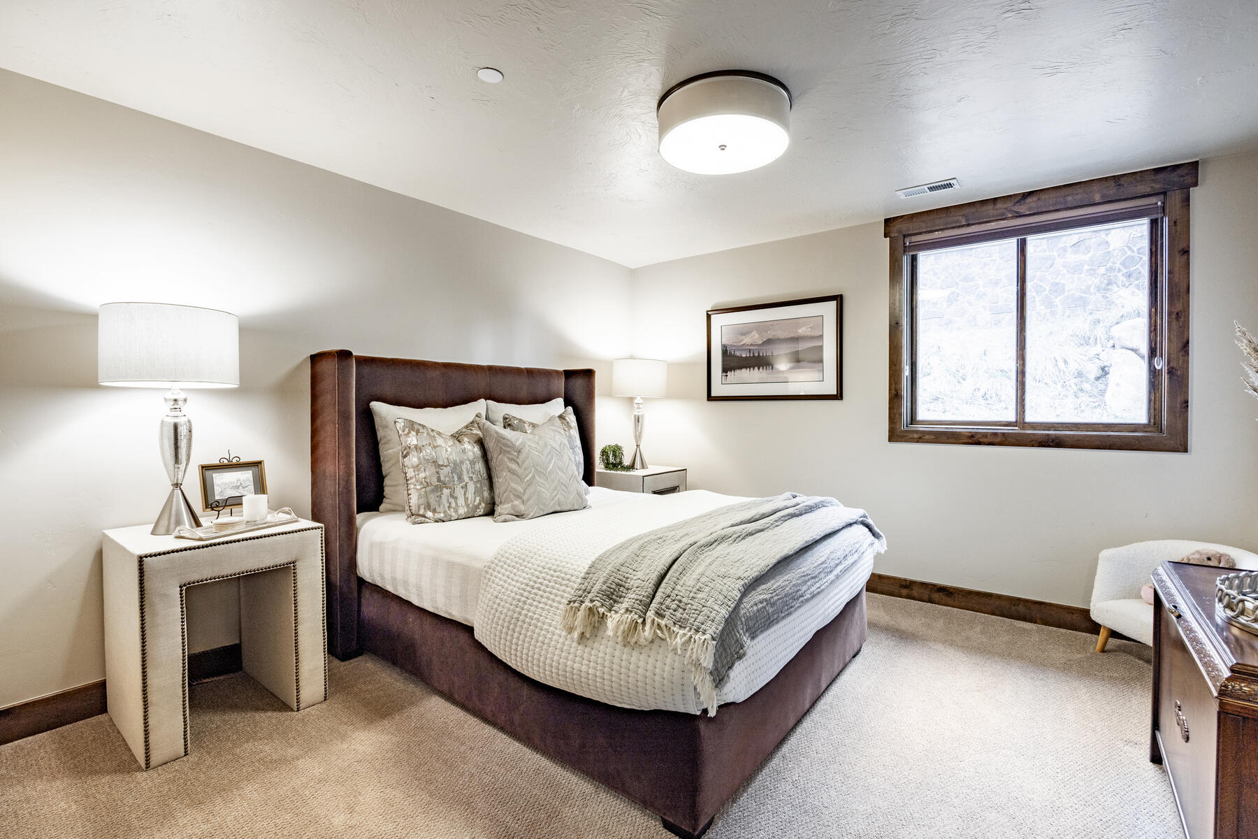 1850 E Kings Peak Cir 