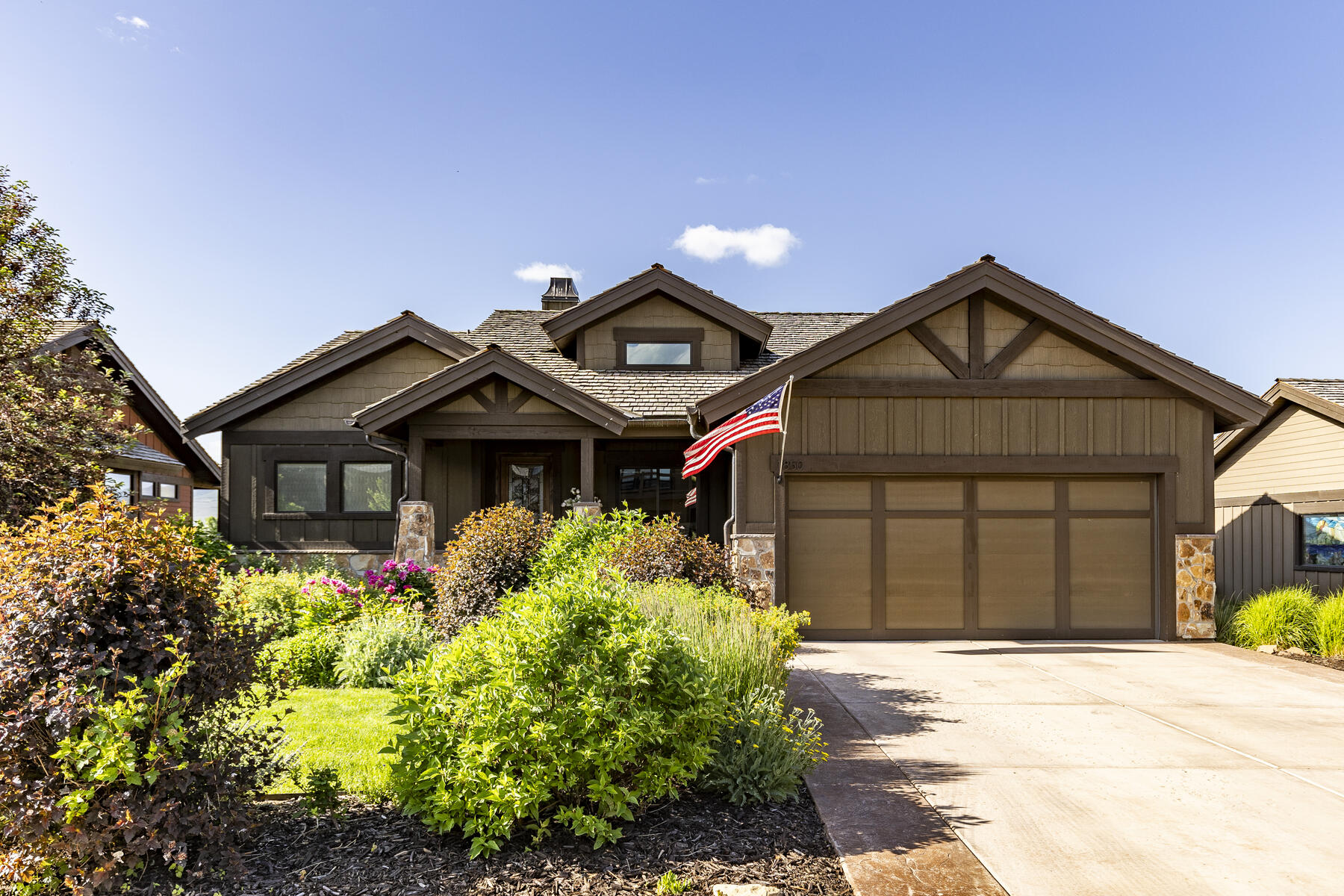 1850 E Kings Peak Cir 