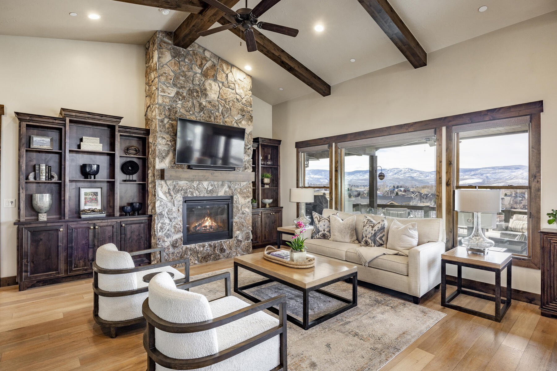 1850 E Kings Peak Cir 