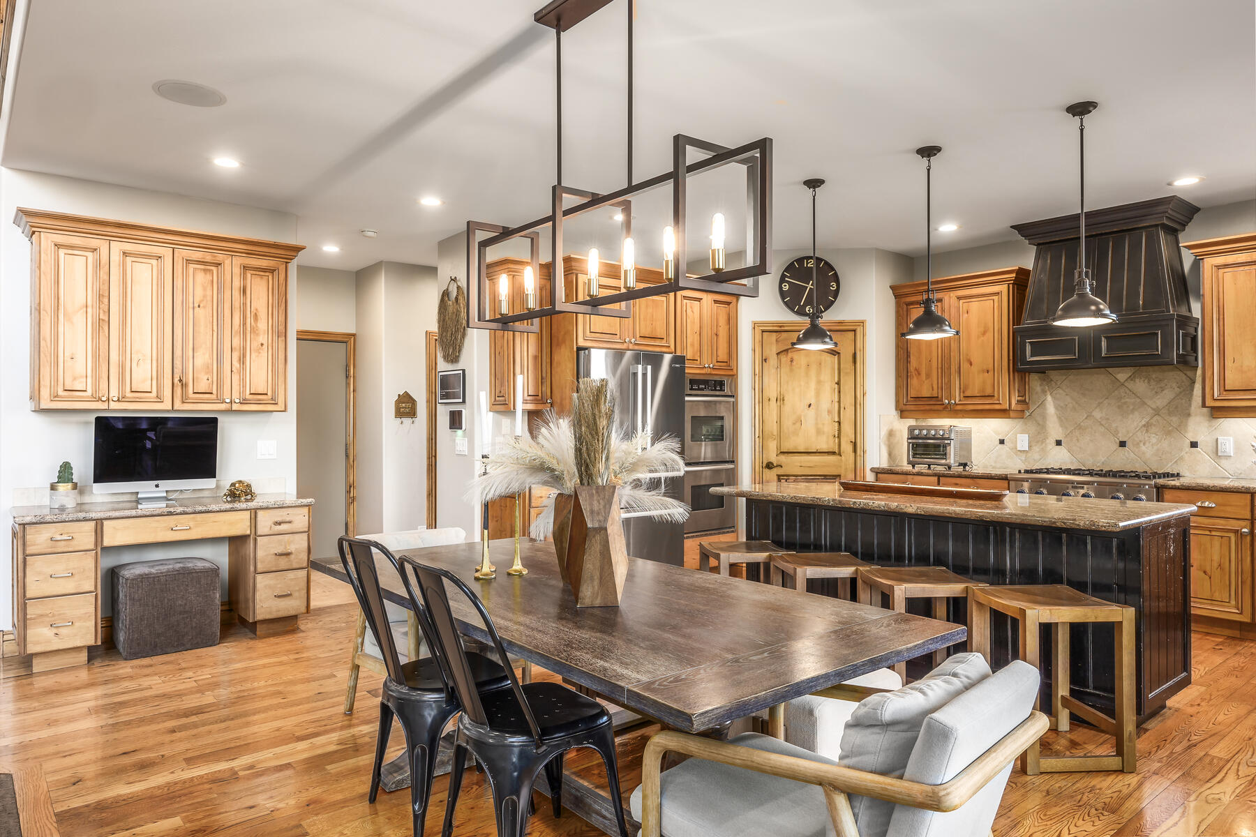 14747 S Maple Park Ct