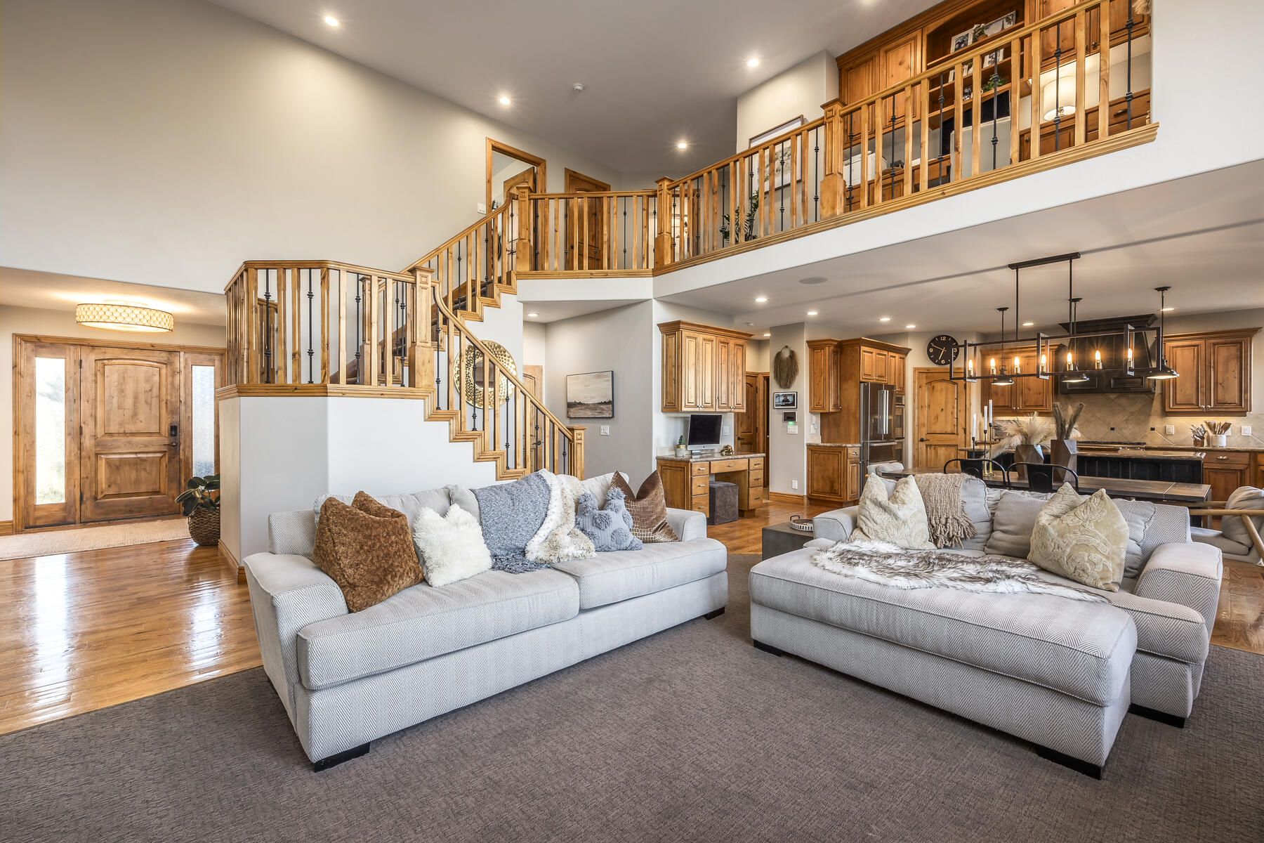 14747 S Maple Park Ct