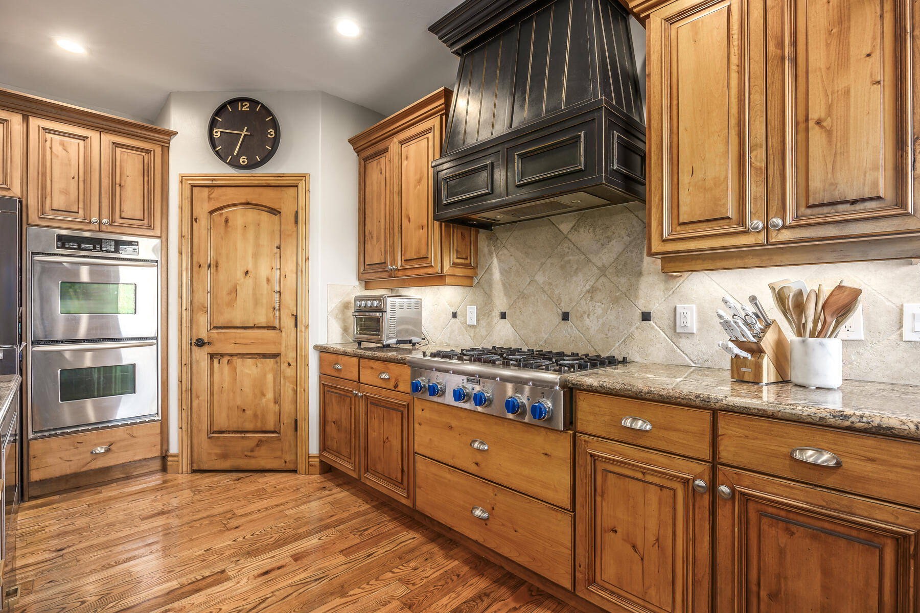 14747 S Maple Park Ct