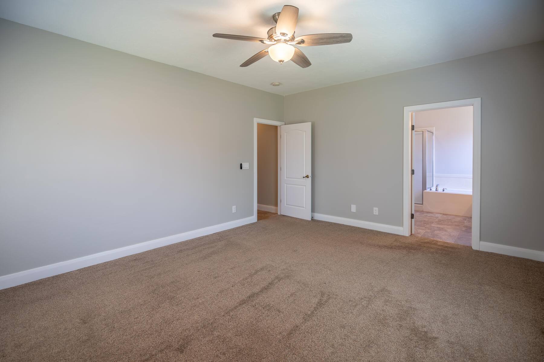 163 South 480 East