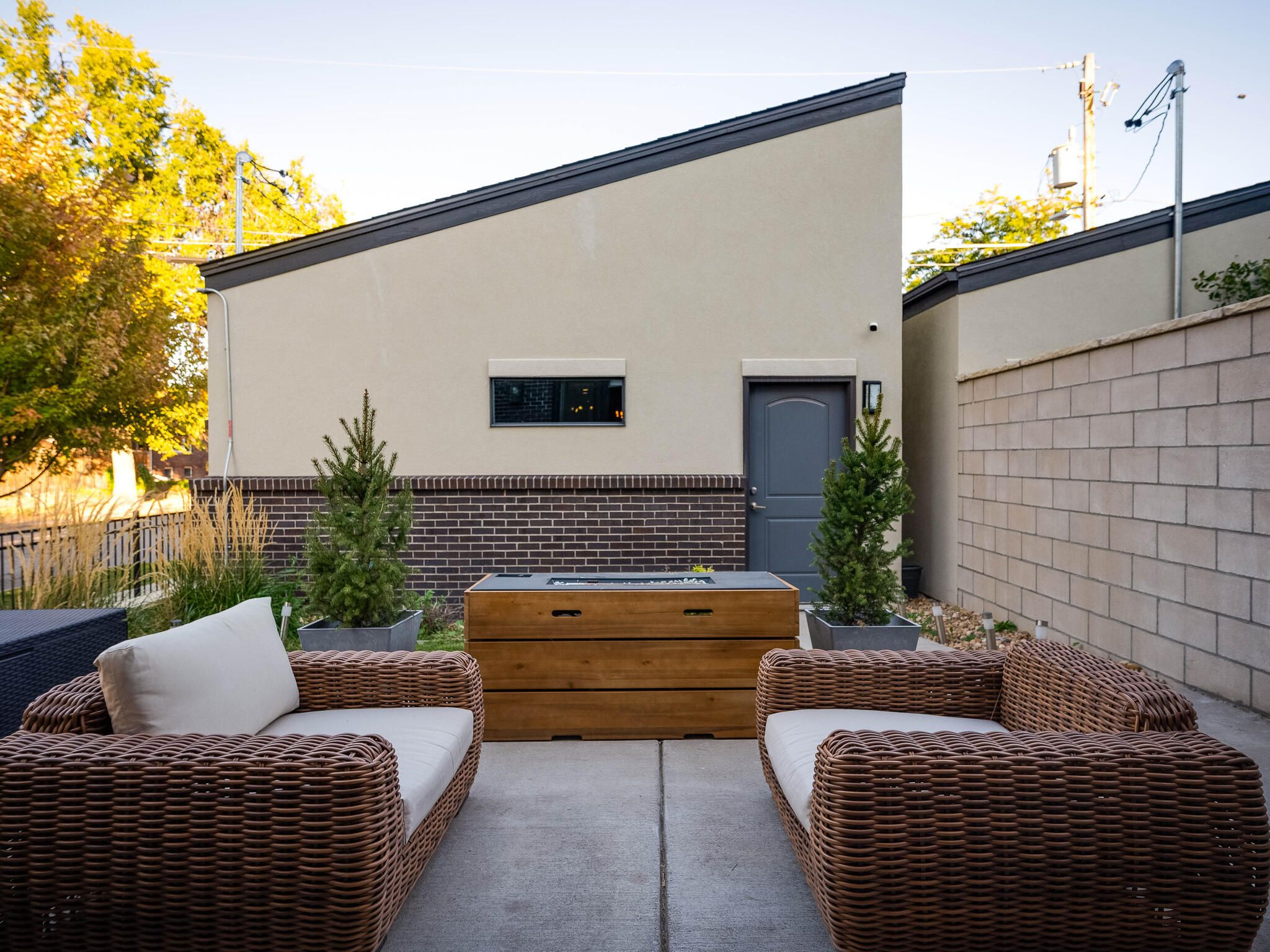 3690 W Byron Place 
