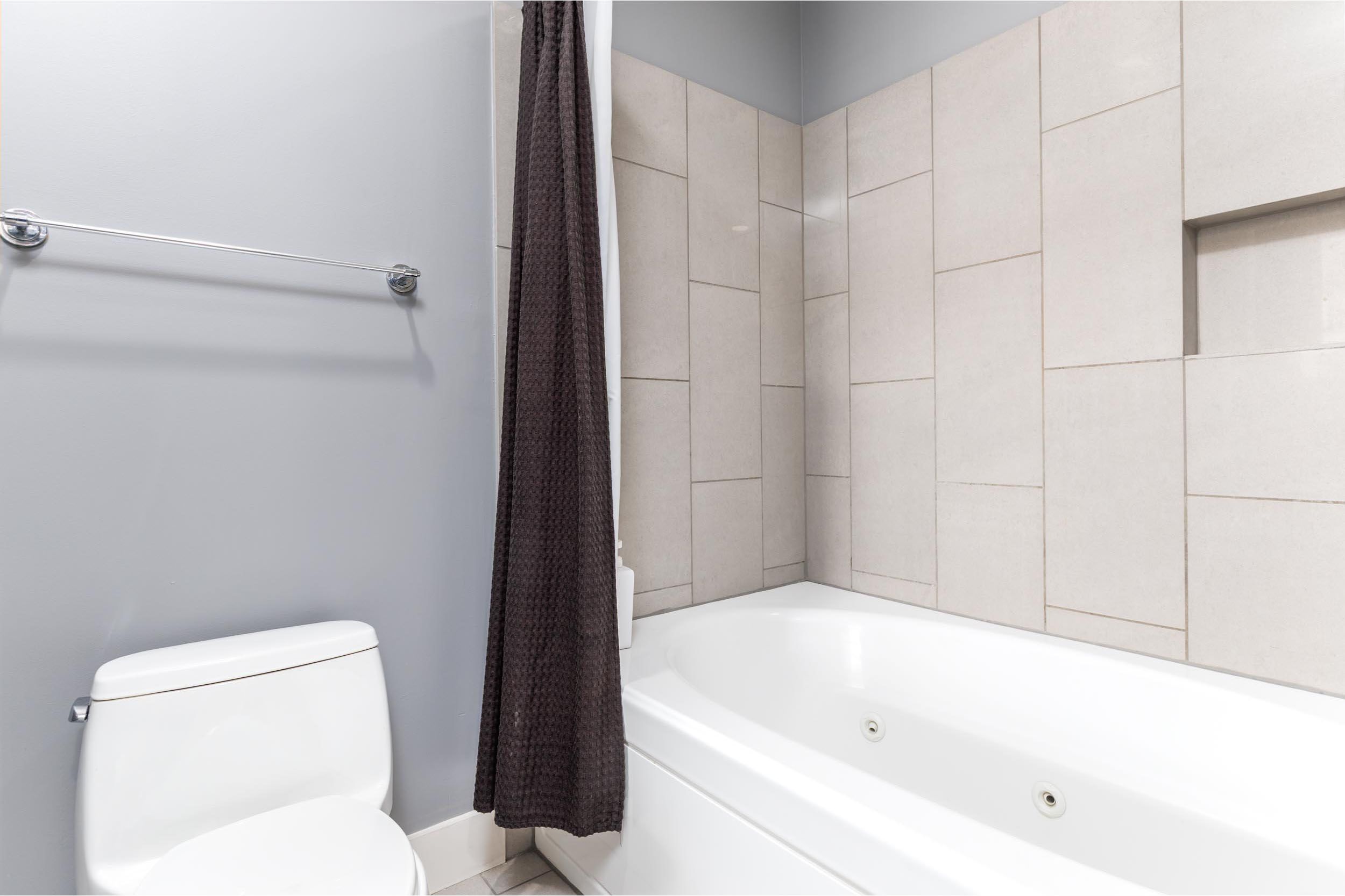 610 East Market Street # 2904