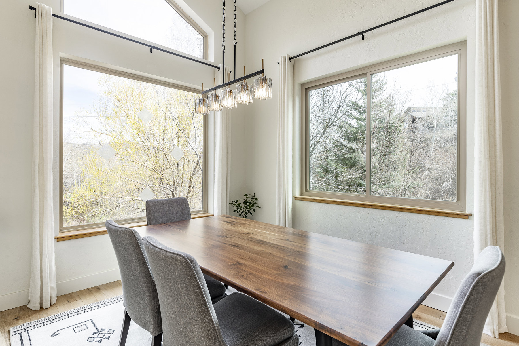 4284 W Hidden Cove Road 