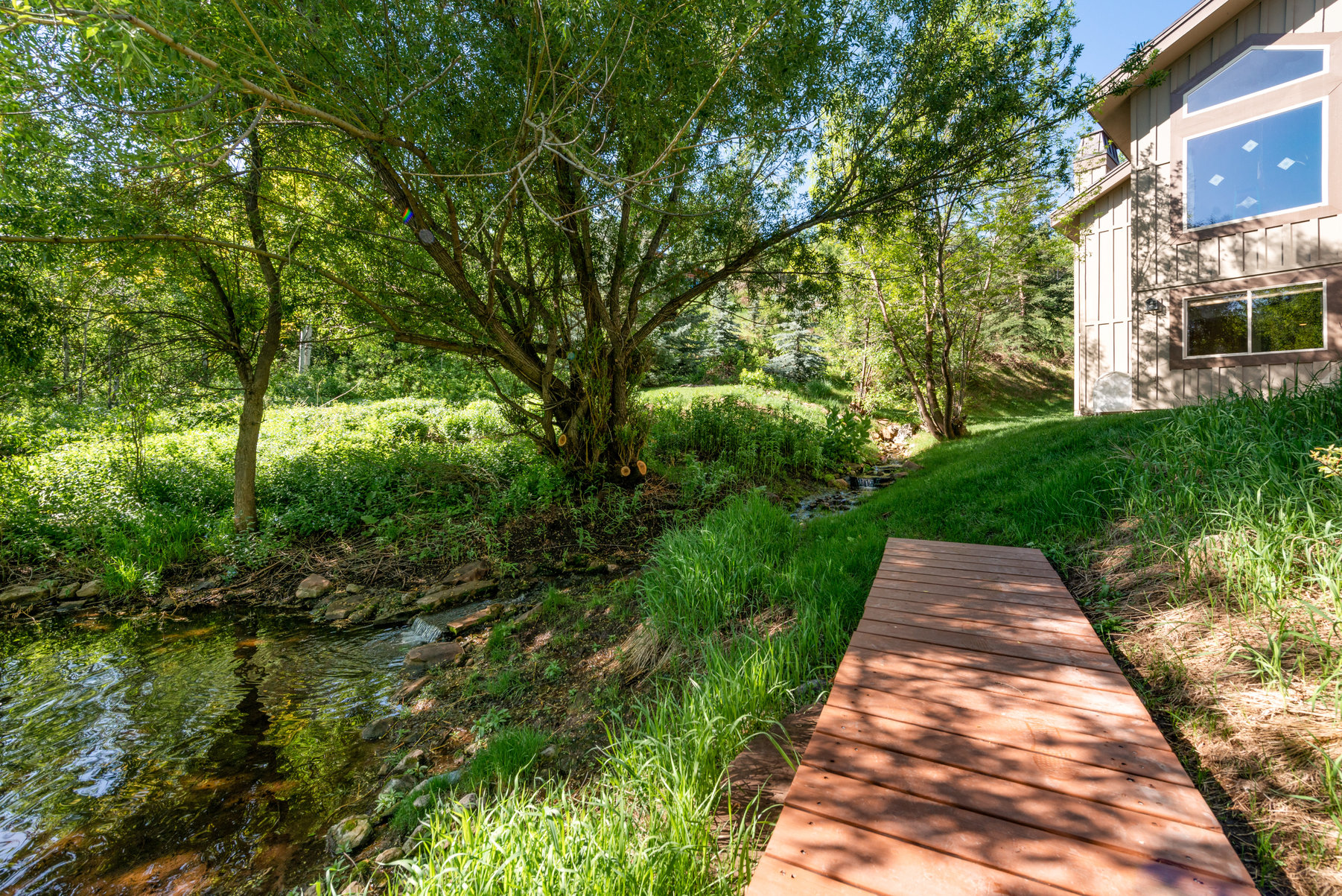 4284 W Hidden Cove Road 