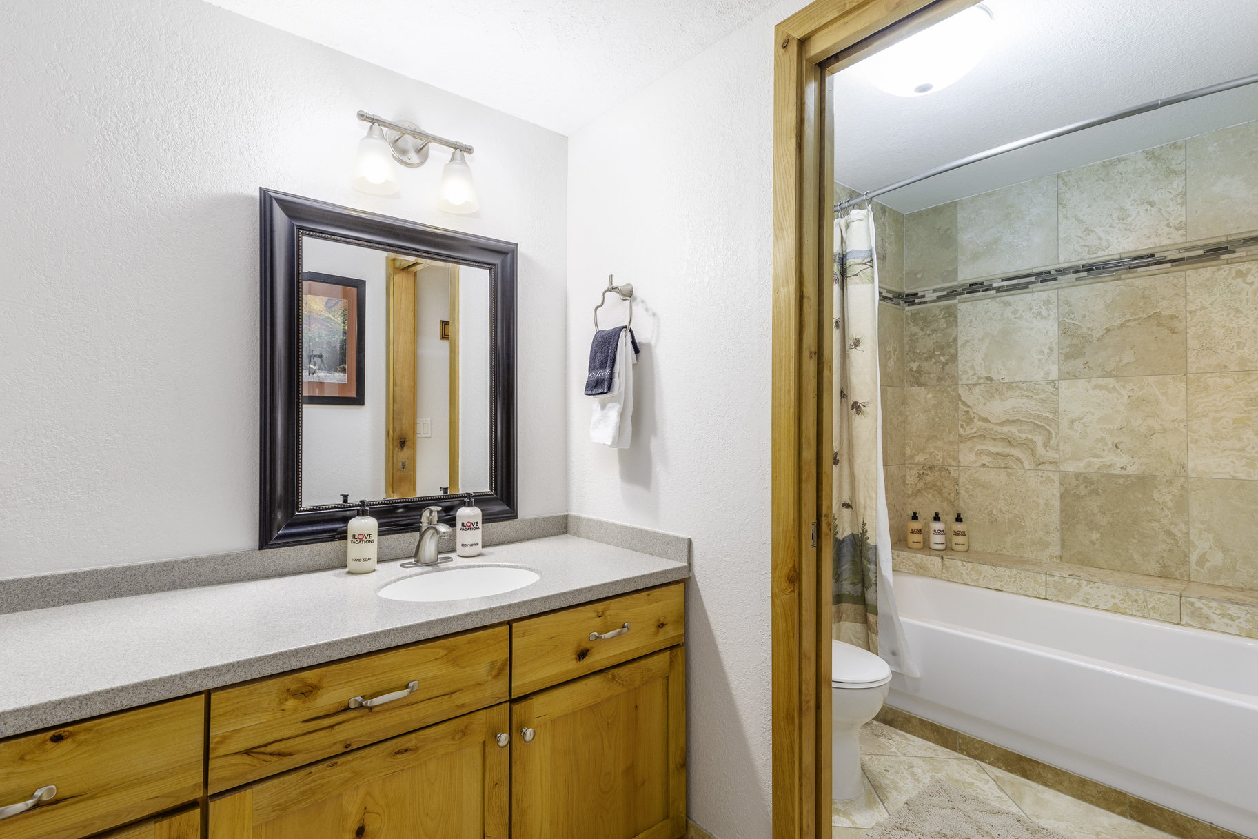 950 Park Ave Unit 136