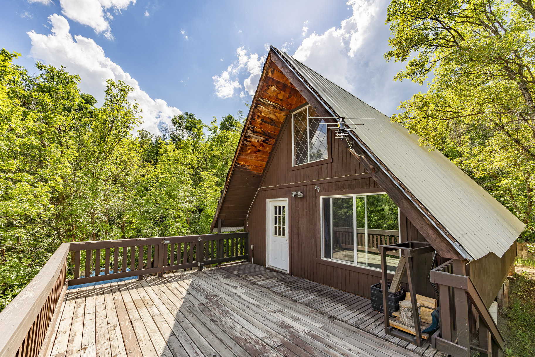 1826 W Upper Canyon Dr 