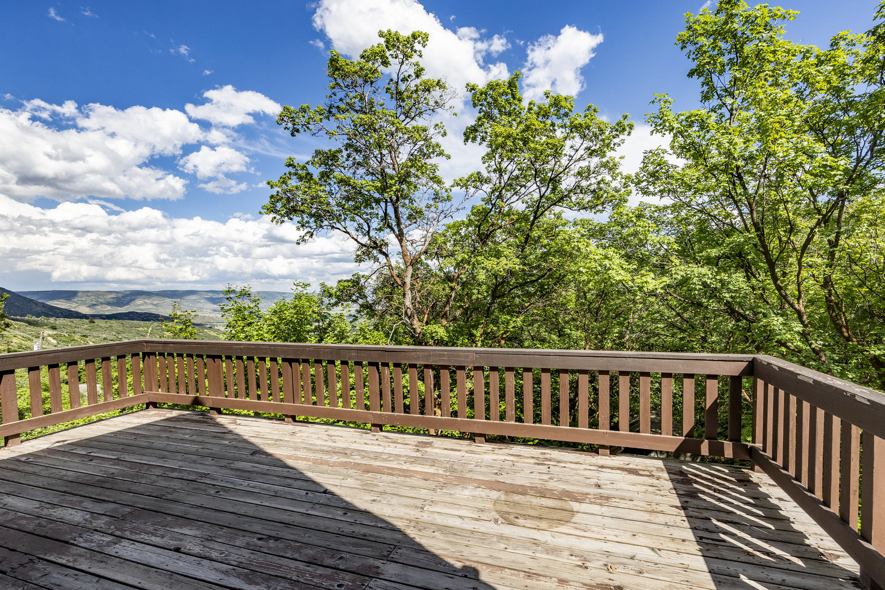 1826 W Upper Canyon Dr 