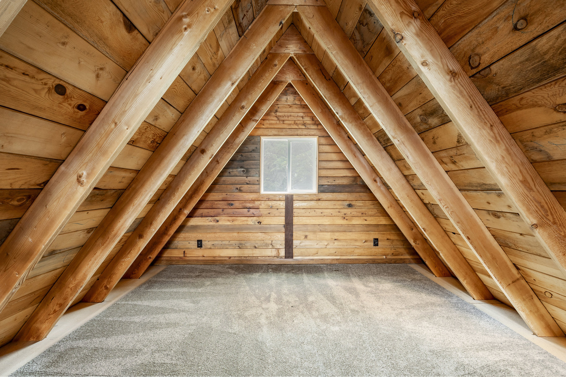 1826 W Upper Canyon Dr 