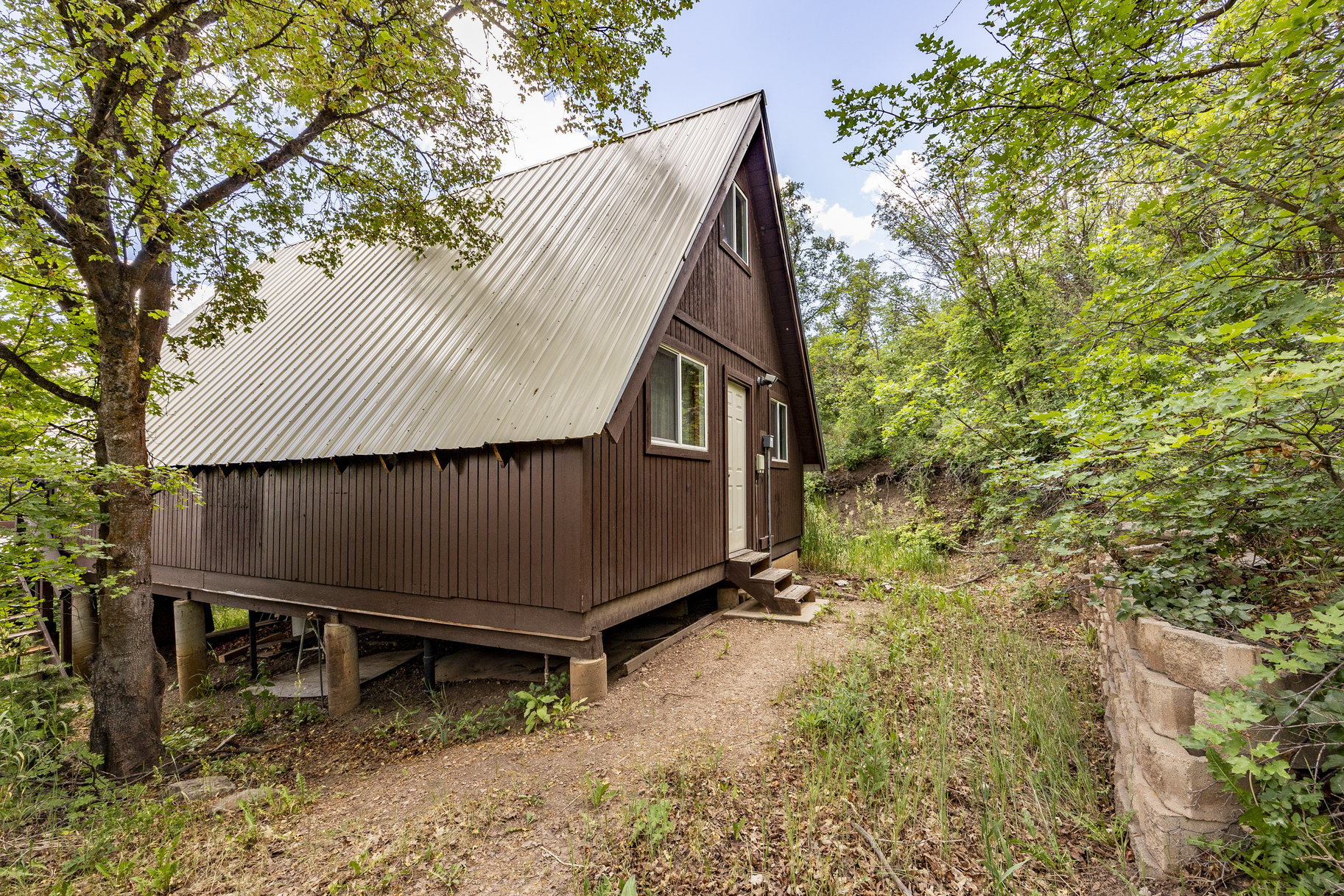 1826 W Upper Canyon Dr 