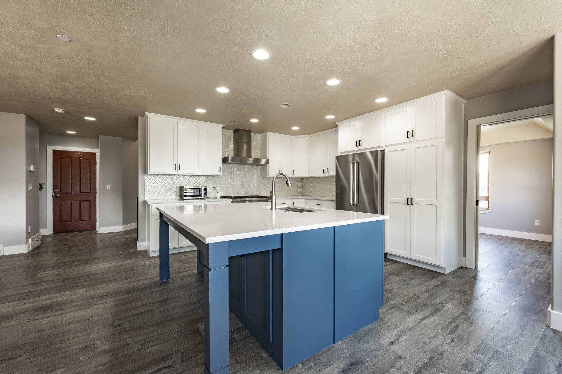 1791 E Longbranch Ct