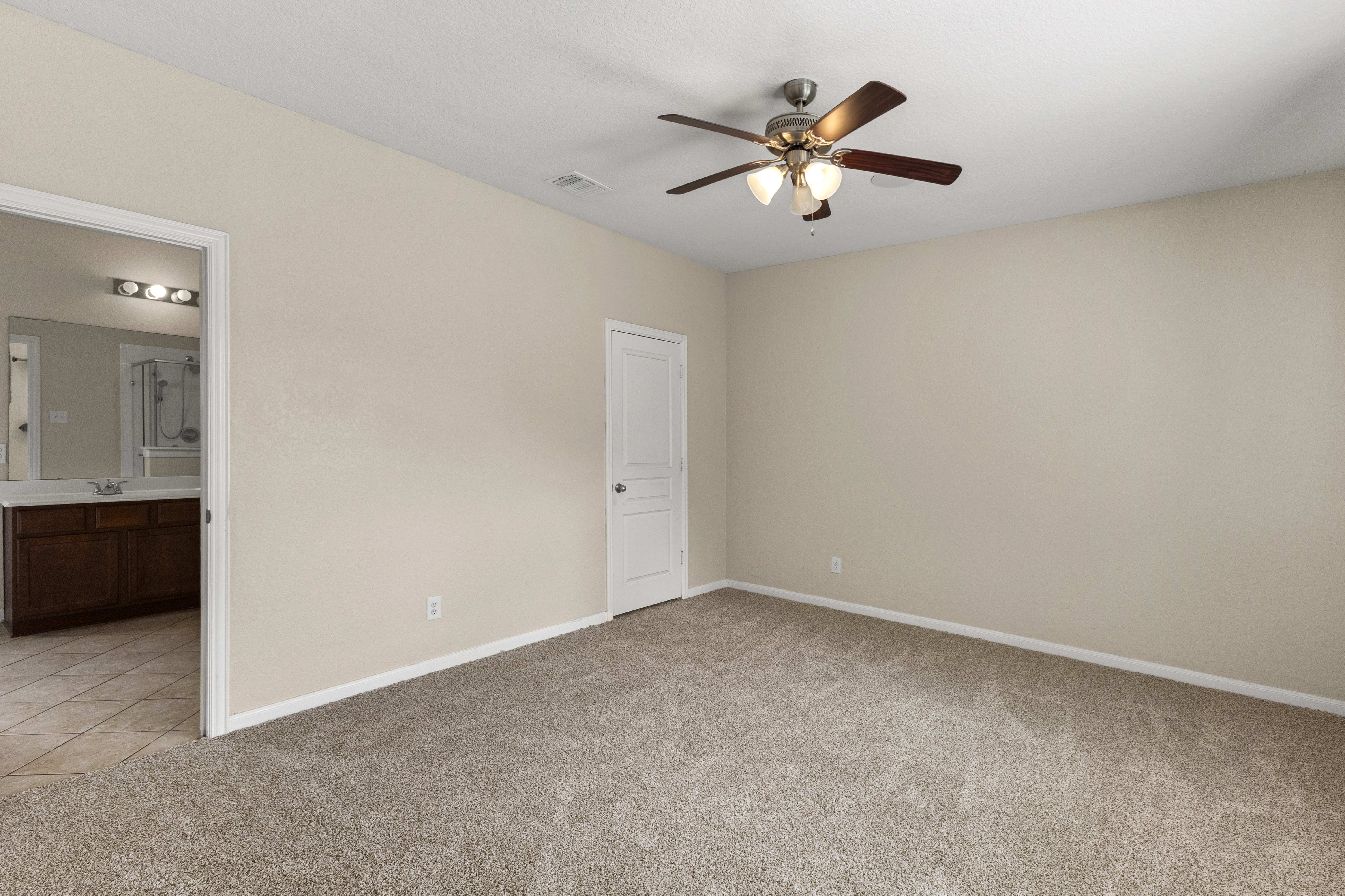 9907 Belmore Cove 