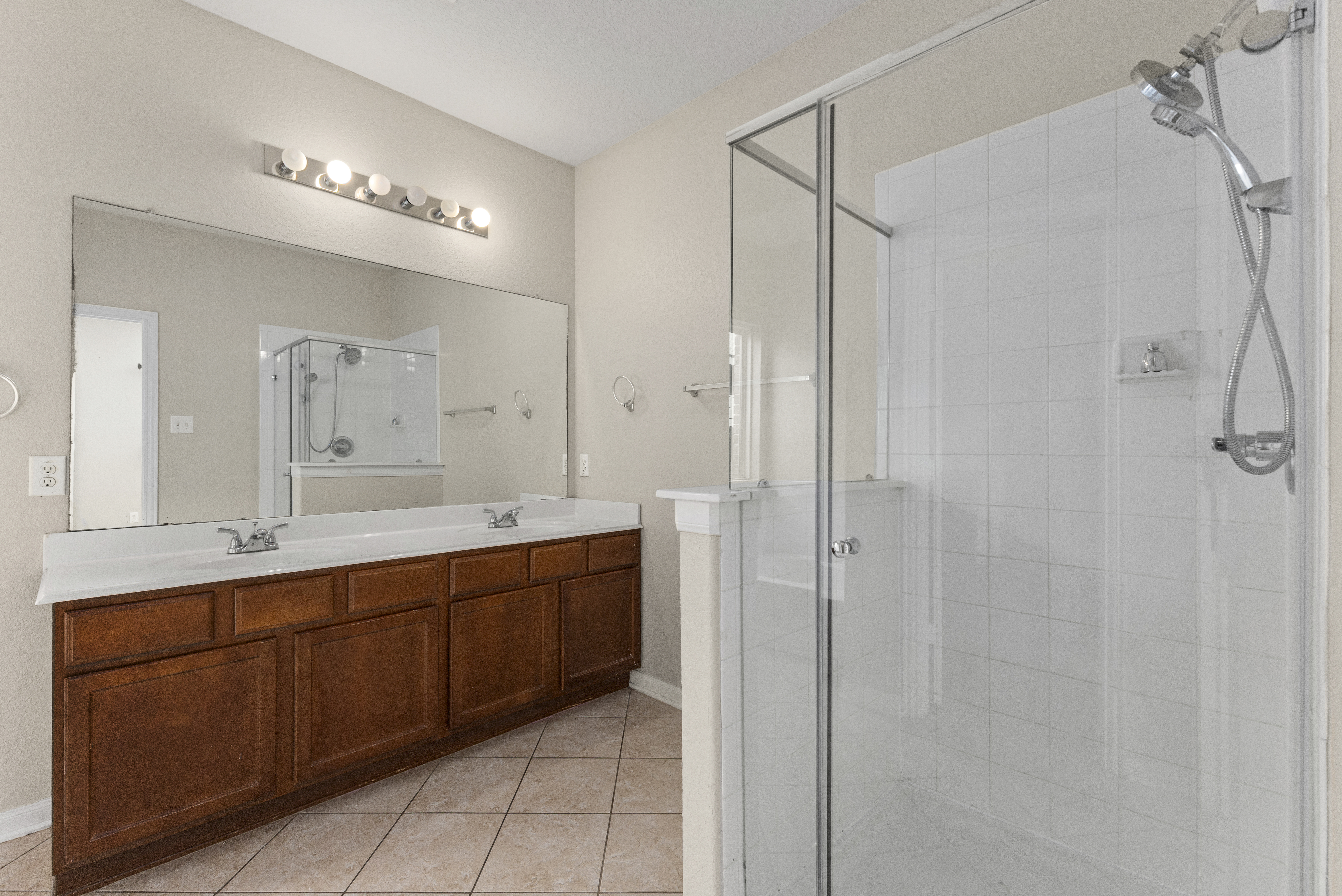 9907 Belmore Cove 