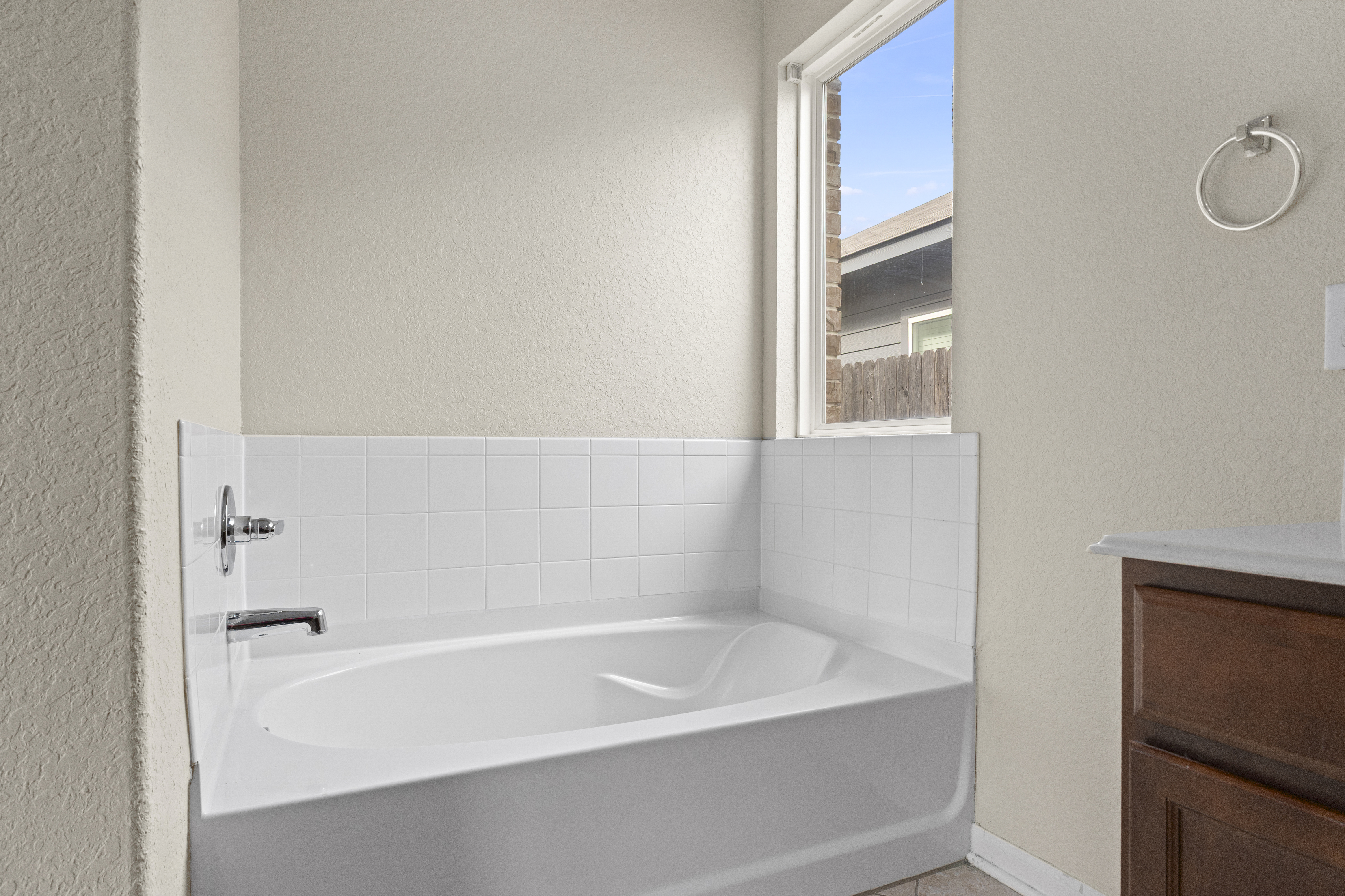 9907 Belmore Cove 