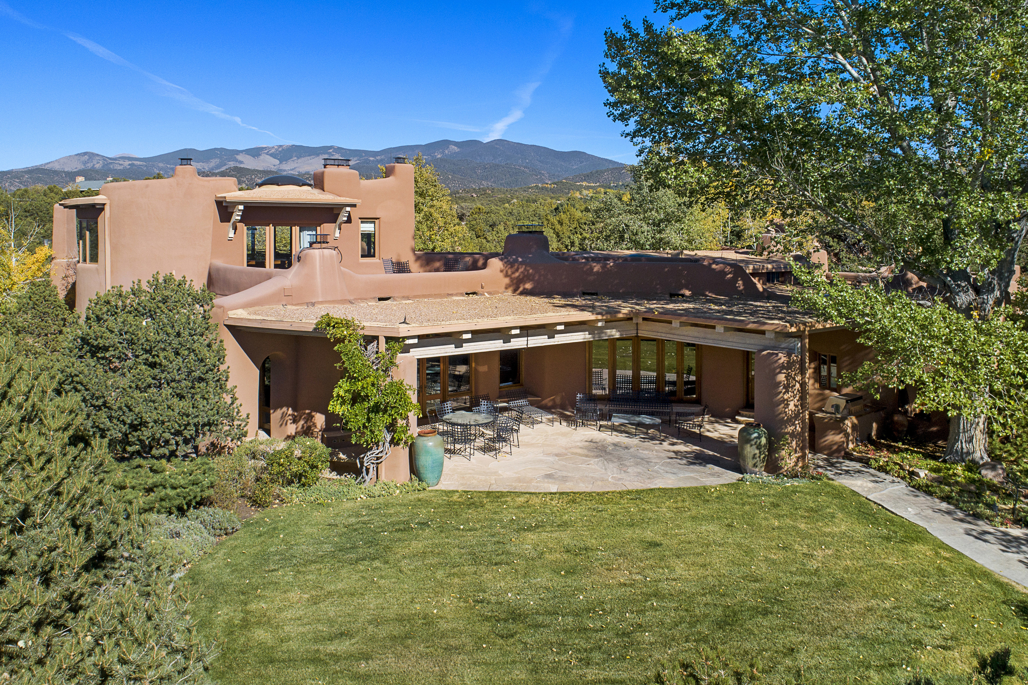 120 Circle Drive + Tract B