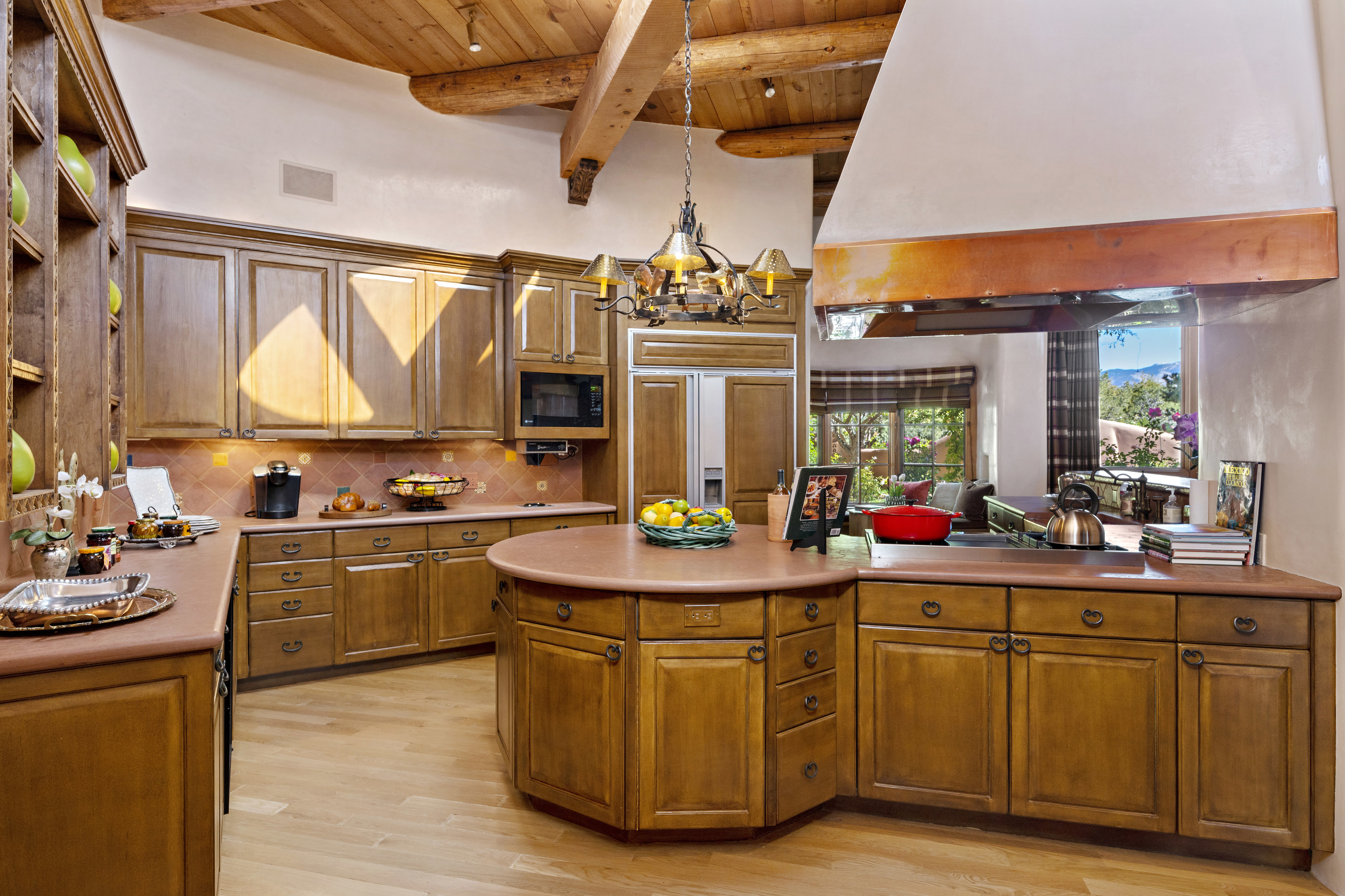 120 Circle Drive + Tract B