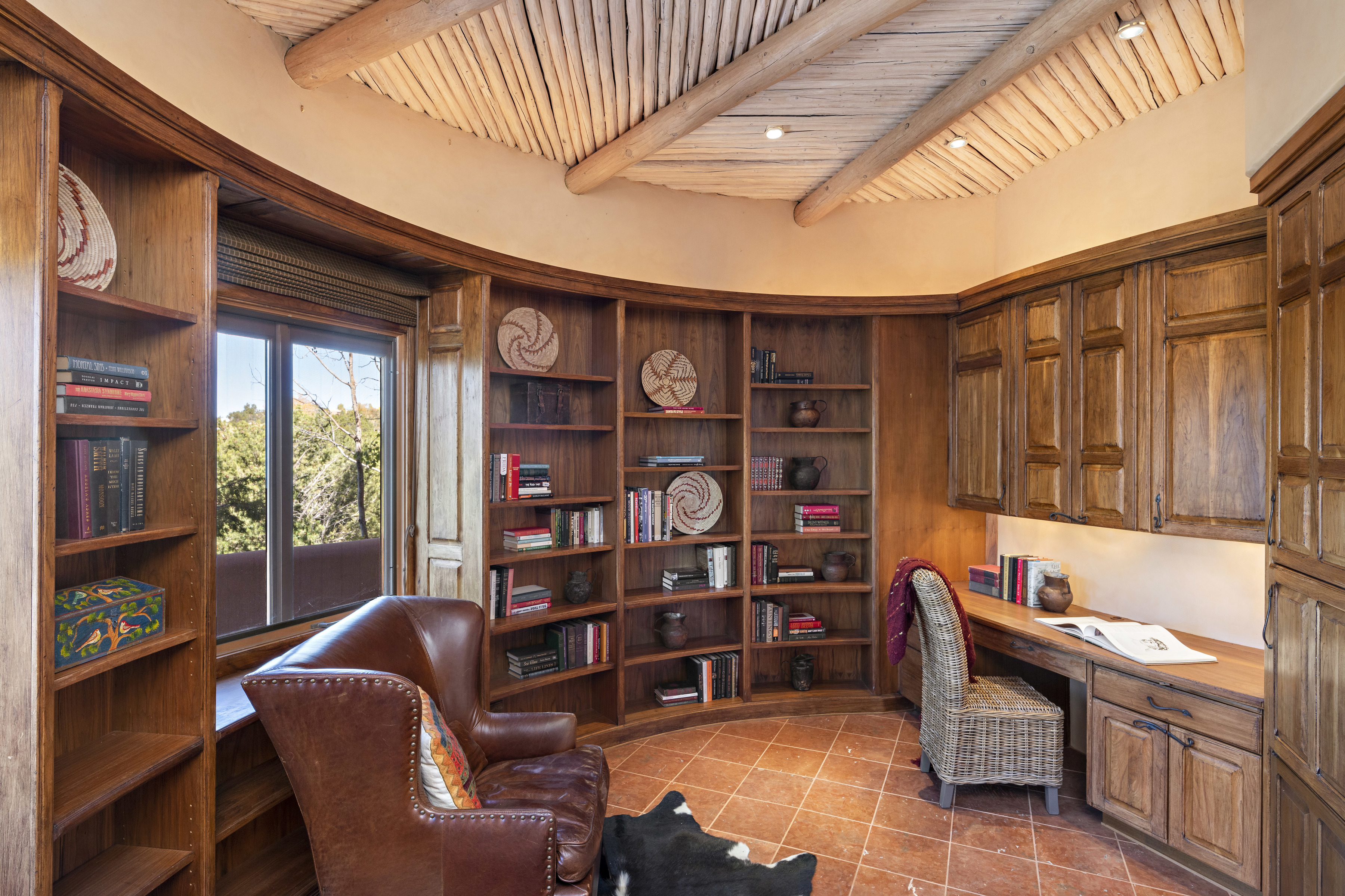 120 Circle Drive + Tract B